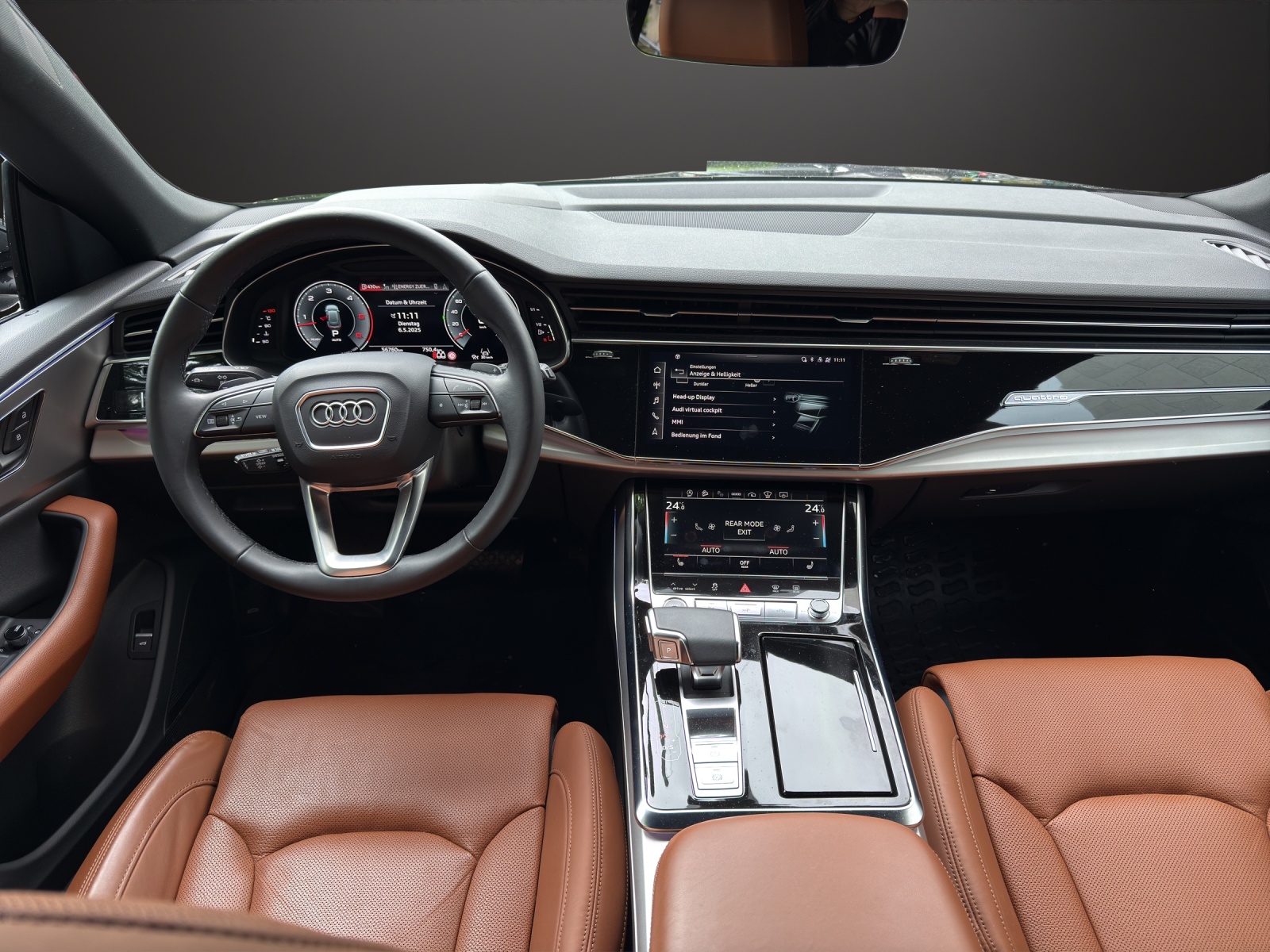 AUDI Q8 45 TDI quattro tiptronic-image-8