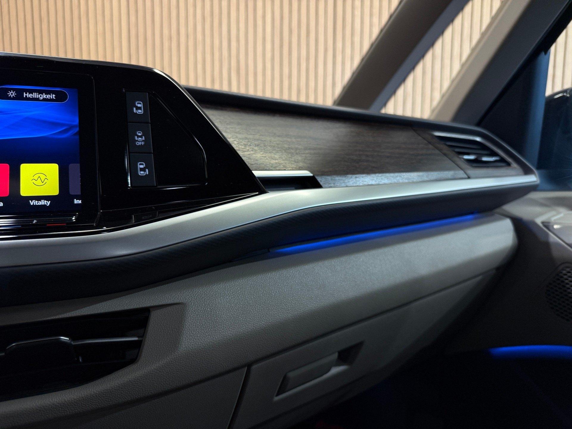 VW Multivan 1.4 eHybrid Style DSG Lang *7Sitze*-image-13