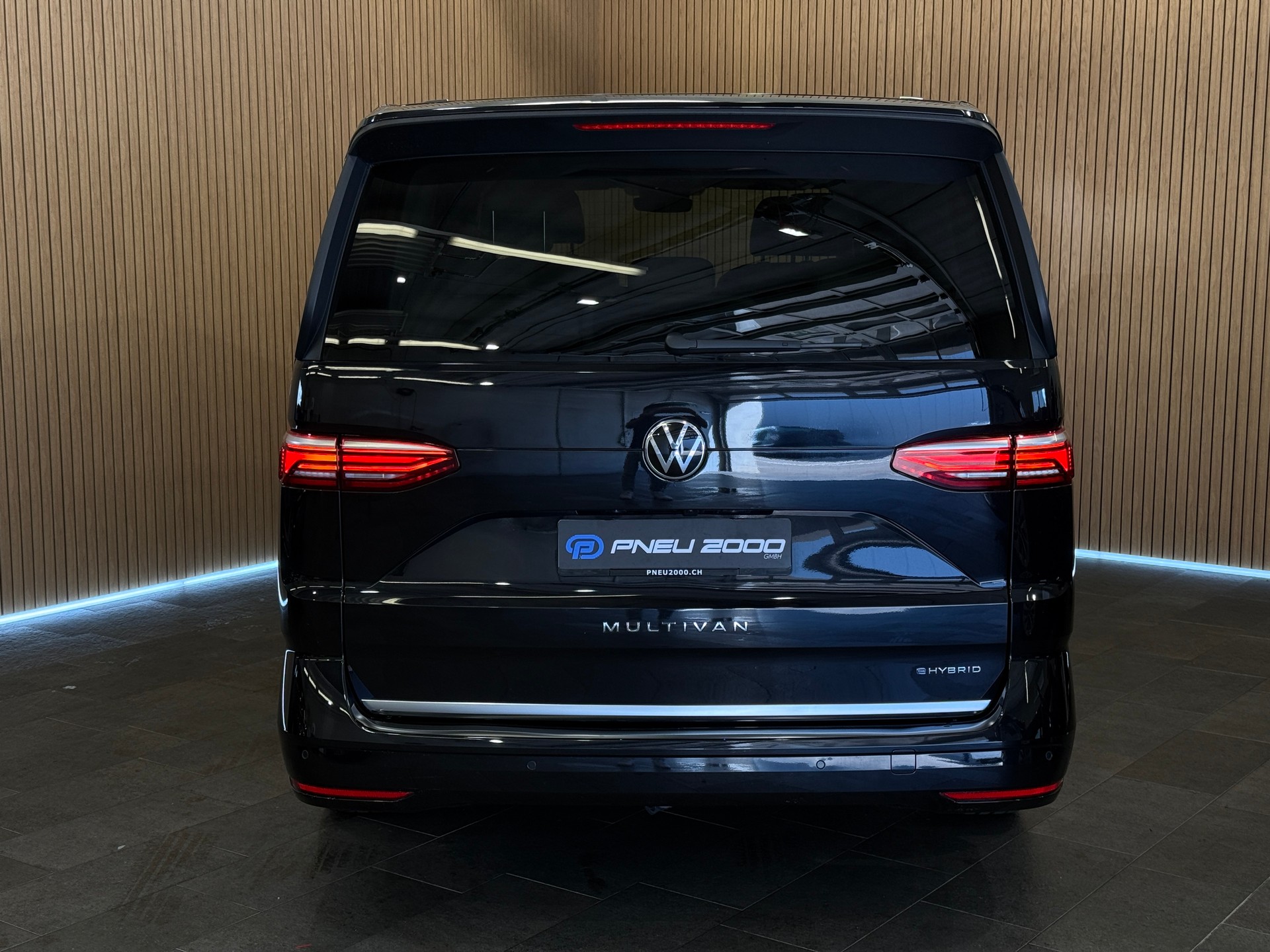 VW Multivan 1.4 eHybrid Style DSG Lang *7Sitze*-image-3