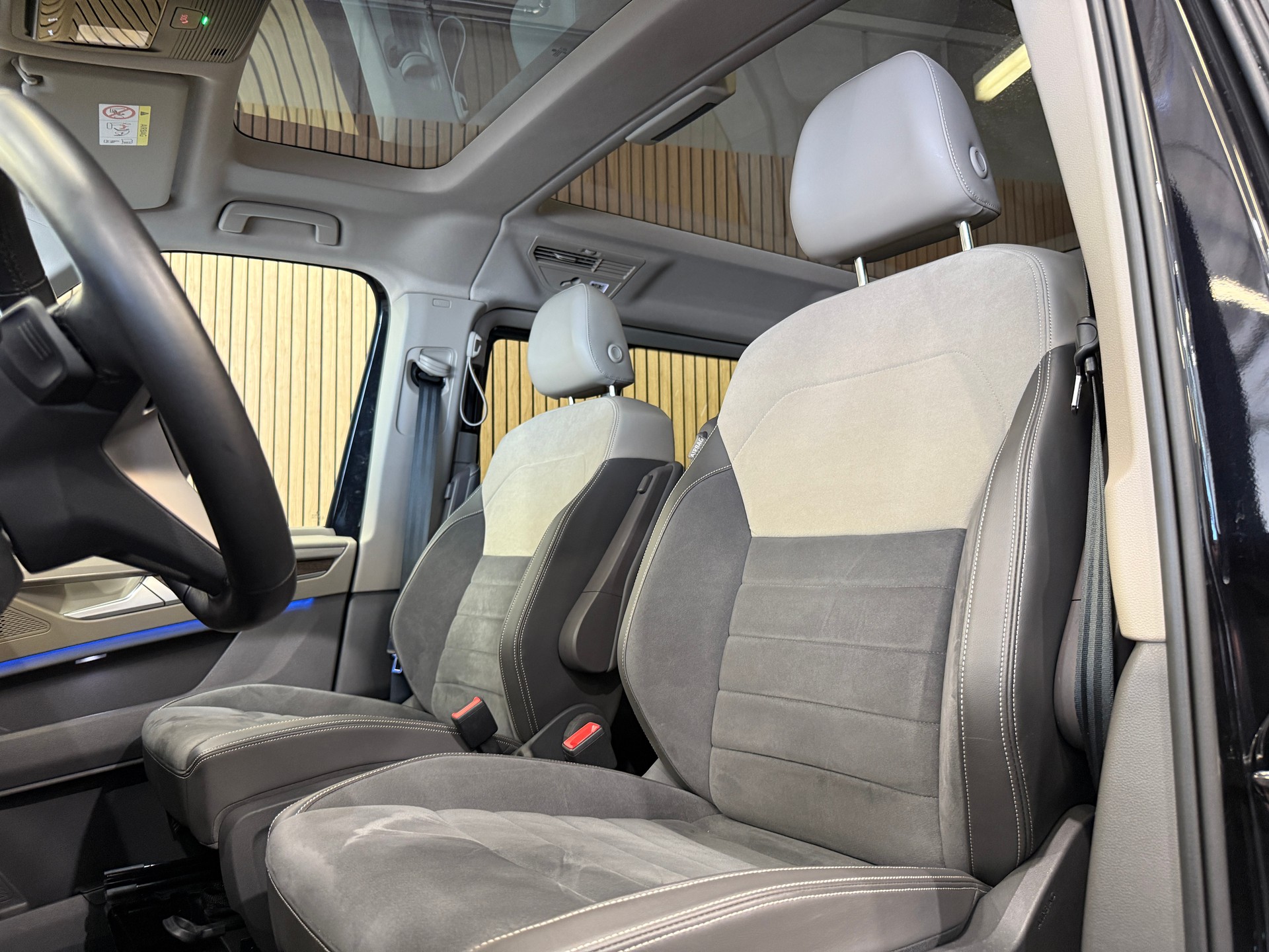 VW Multivan 1.4 eHybrid Style DSG Lang *7Sitze*-image-18