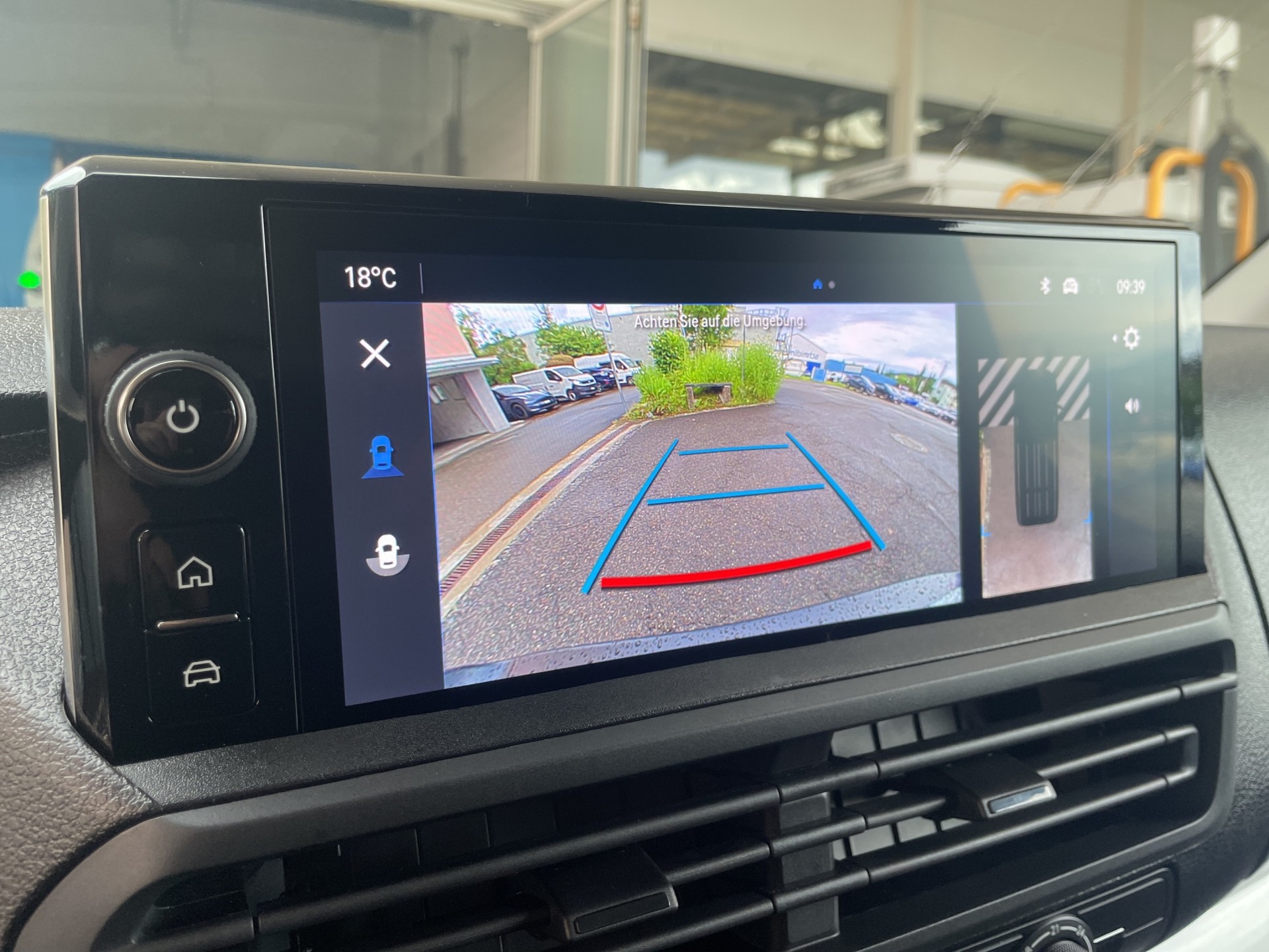 OPEL Vivaro-e Cargo 75kWh-image-8