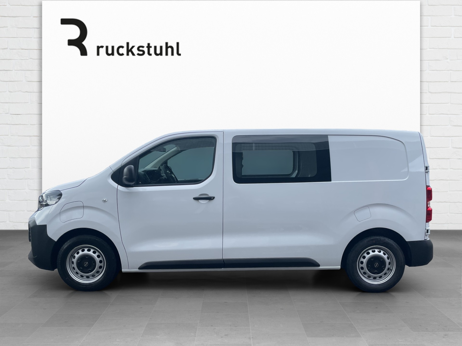 OPEL Vivaro-e Cargo 75kWh-showroom-element-2