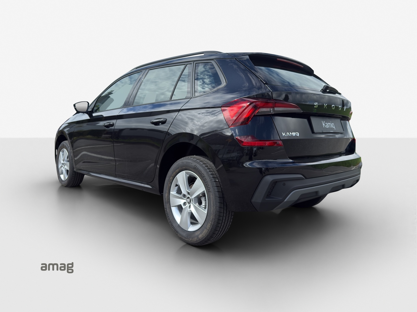 SKODA Dynamic-image-2