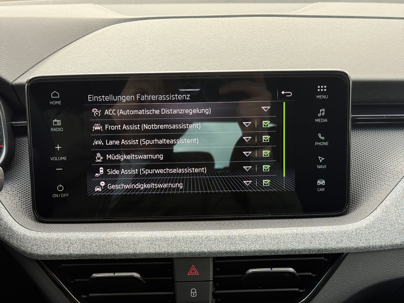 SKODA Dynamic-image-14