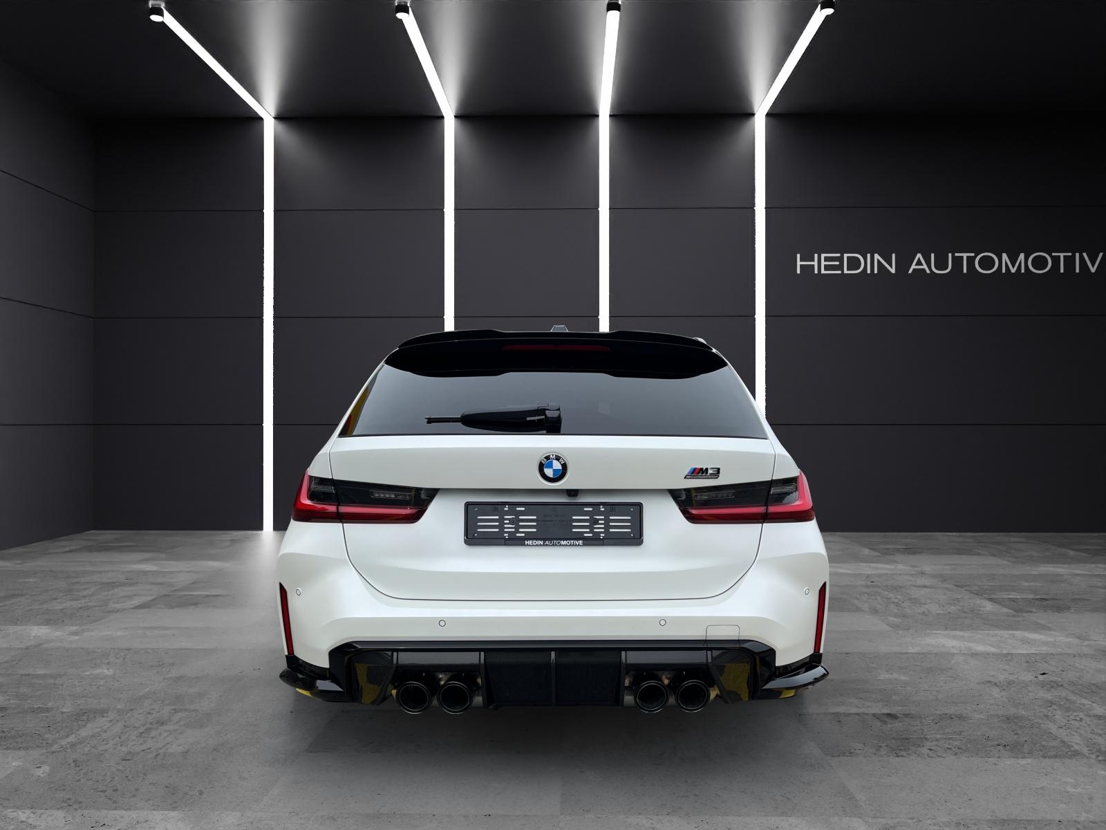 BMW M3 Competition xDrive Touring-image-8