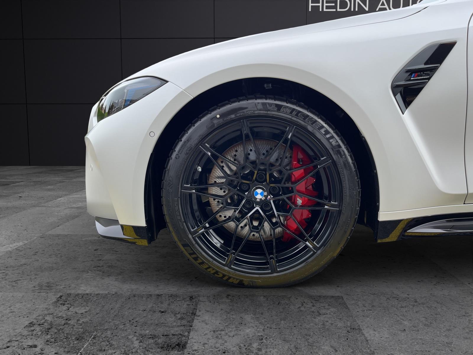 BMW M3 Competition xDrive Touring-image-4