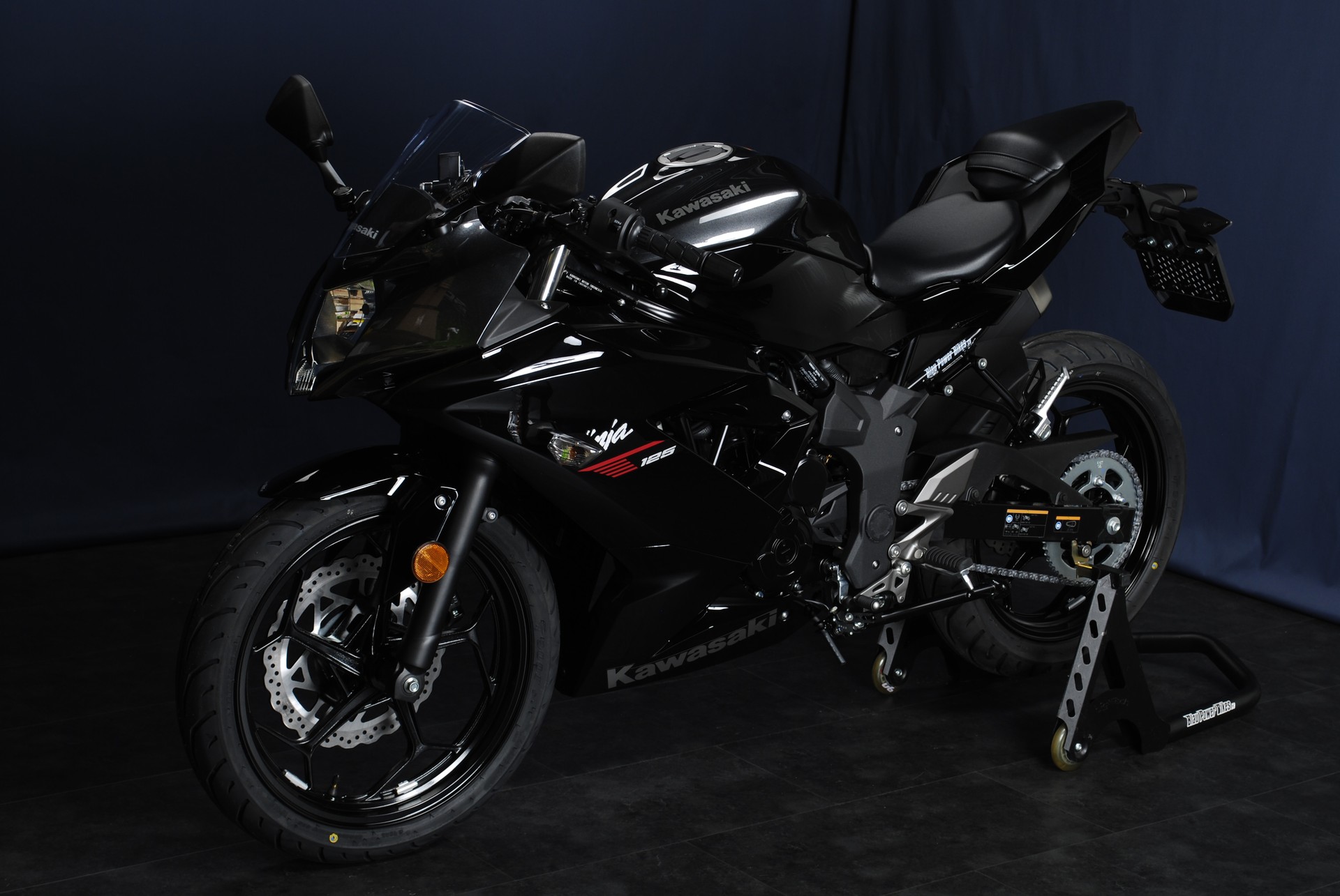 KAWASAKI NINJA 125 MY26-image-10
