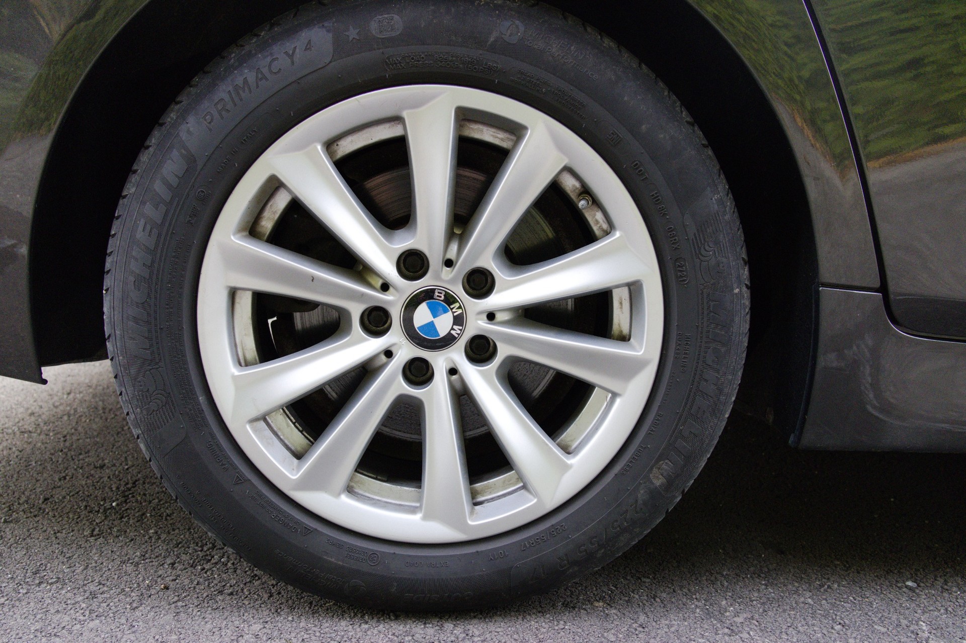BMW 520i Touring-image-18