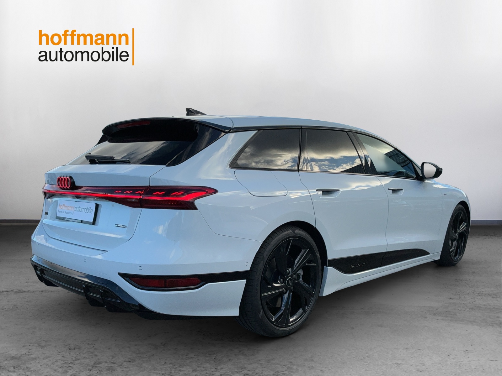 AUDI A6 Avant e-tron quattro-image-3