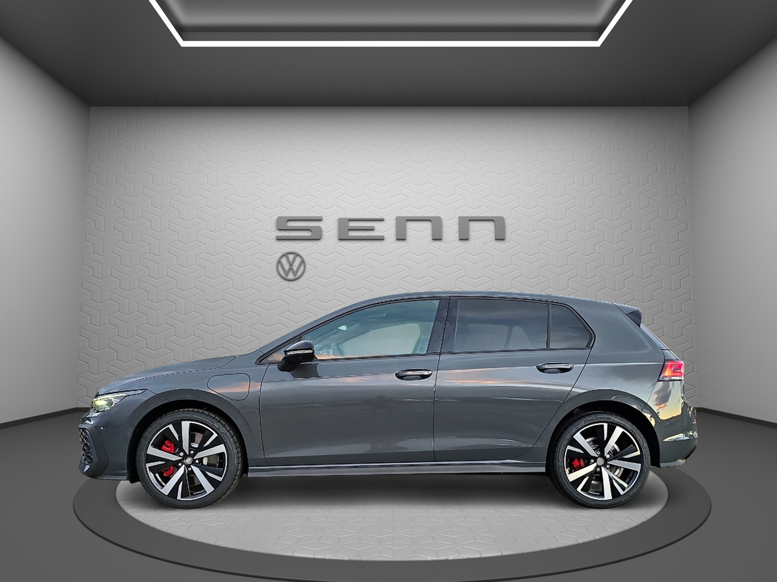 VW VW Golf GTE-image-1
