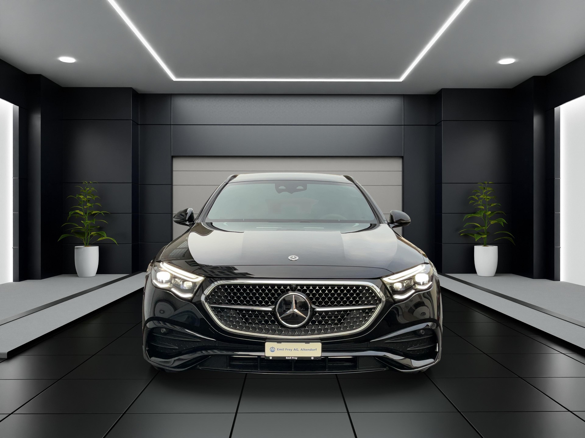 MERCEDES-BENZ E 220 d Kombi AMG Line-image-1