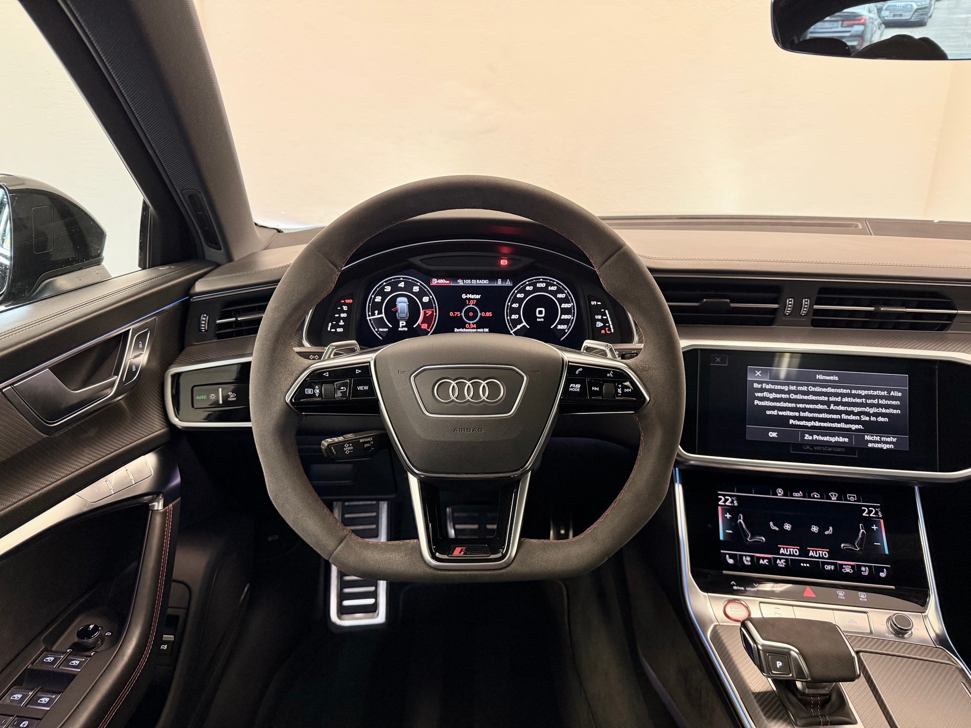 AUDI RS6 Avant-image-15