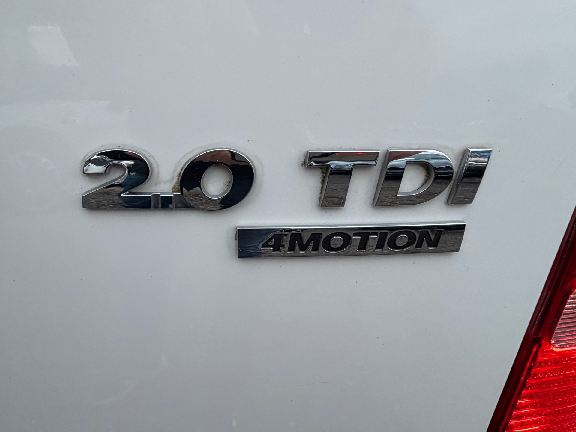 VW Caddy 2.0 TDI 4Motion-image-10
