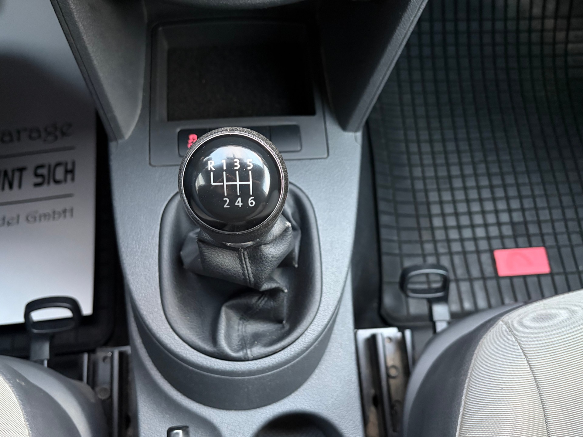 VW Caddy 2.0 TDI 4Motion-image-14
