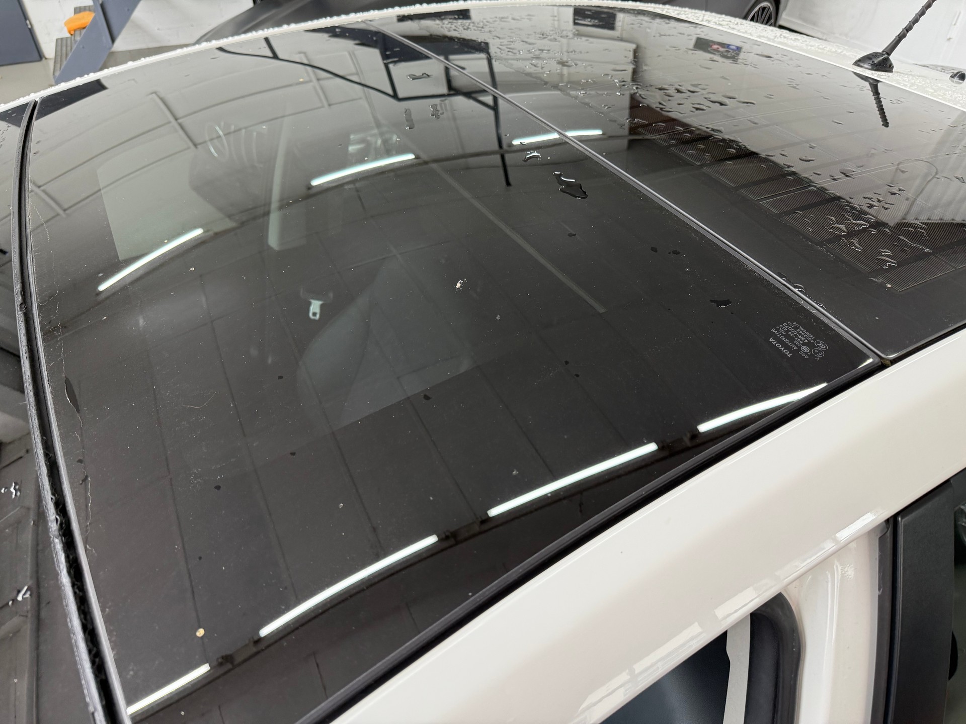 TOYOTA Prius 1.8 VVT-i HSD Sol P-image-15