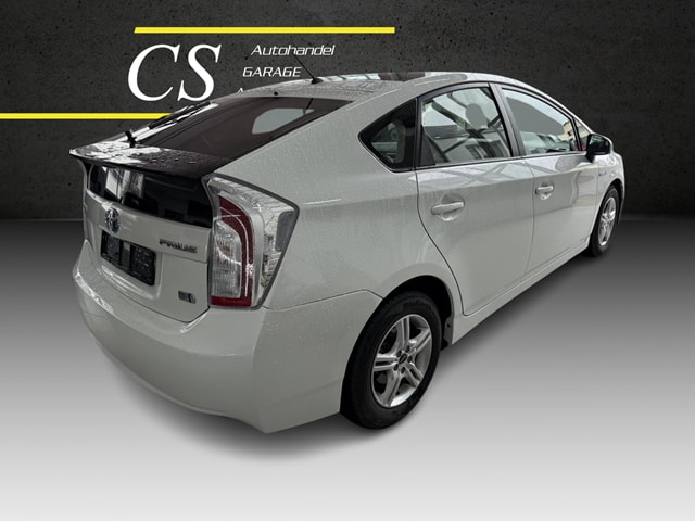 TOYOTA Prius 1.8 VVT-i HSD Sol P-image-2