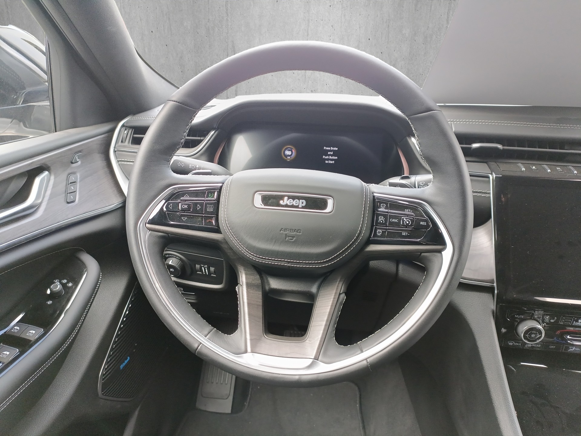 JEEP Grand Cherokee 5.7 364cv V8 Overlan-image-7