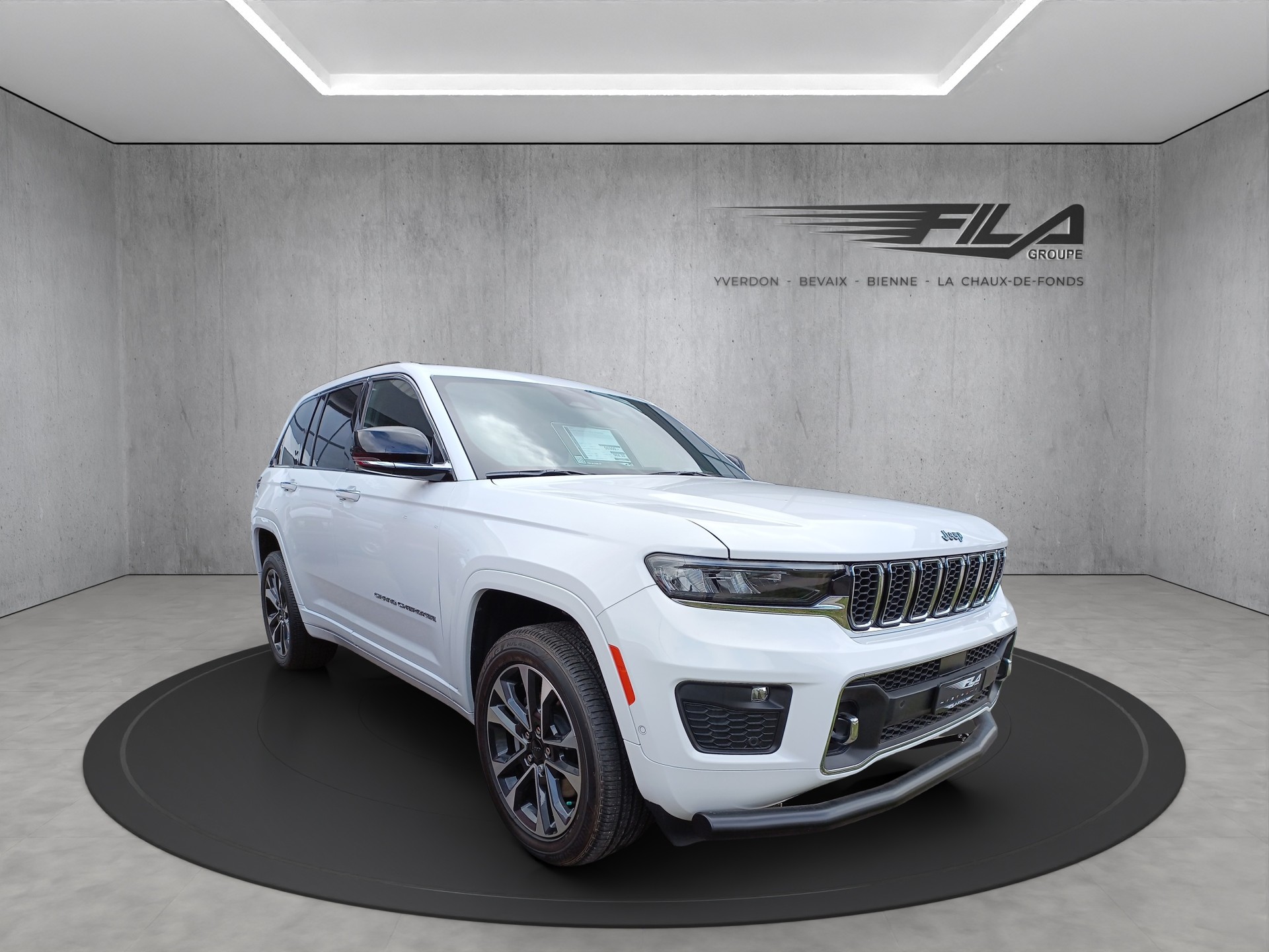 JEEP Grand Cherokee 5.7 364cv V8 Overlan-image-5