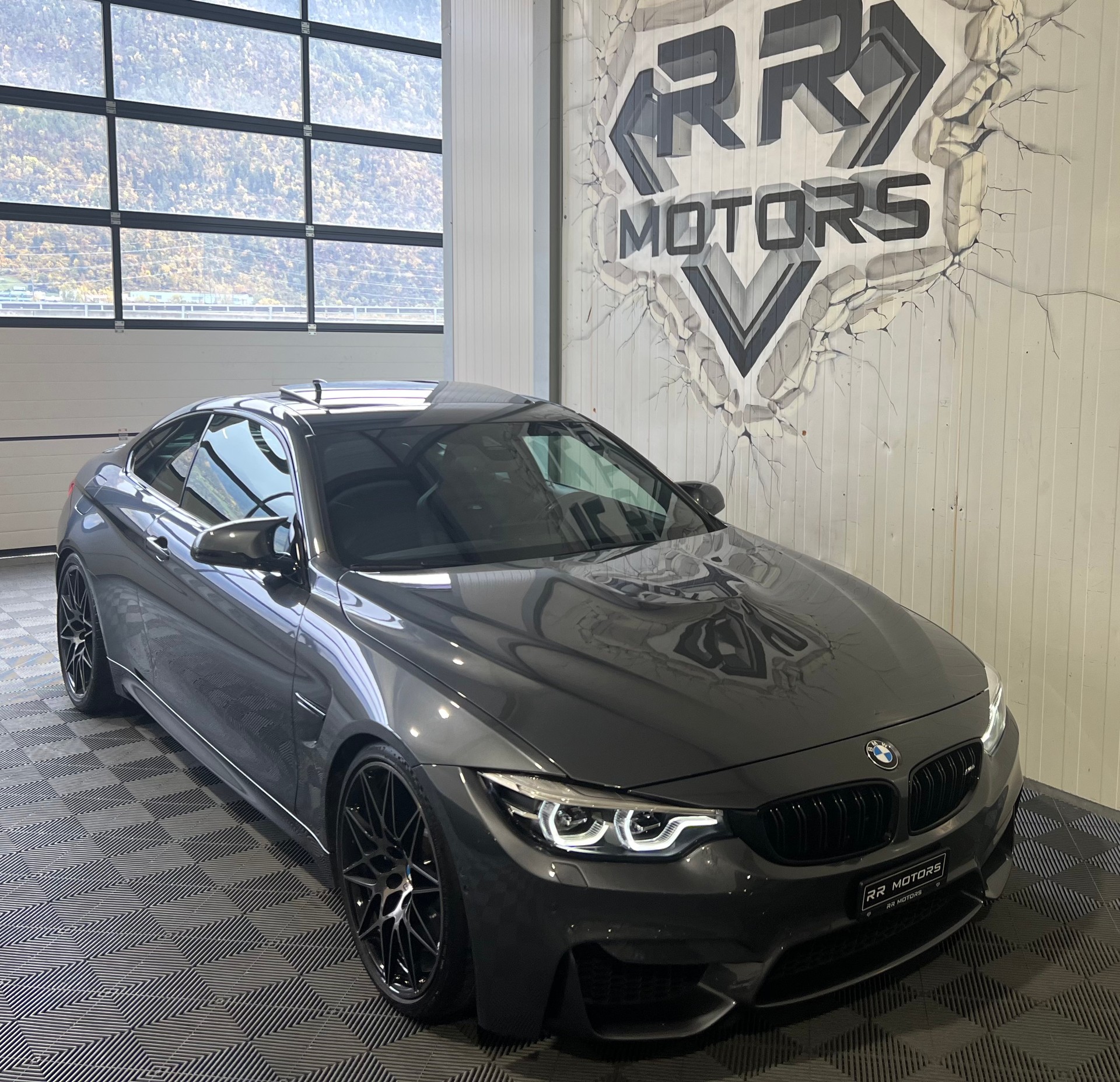 BMW M4 Coupé Competition DKG-image-6