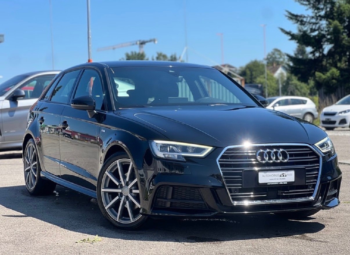AUDI A3 Sportback 30 TDI S-line Sport-image-0