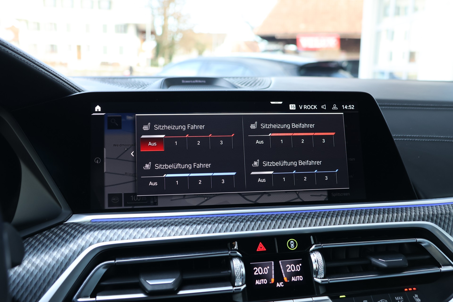 BMW X6M Steptronic M Competition (CH) "Tansanitblau"-image-28