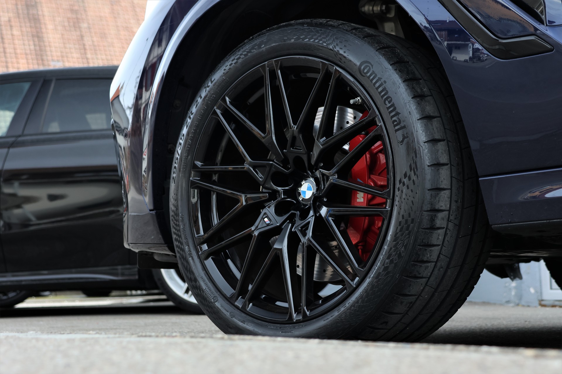 BMW X6M Steptronic M Competition (CH) "Tansanitblau"-image-7