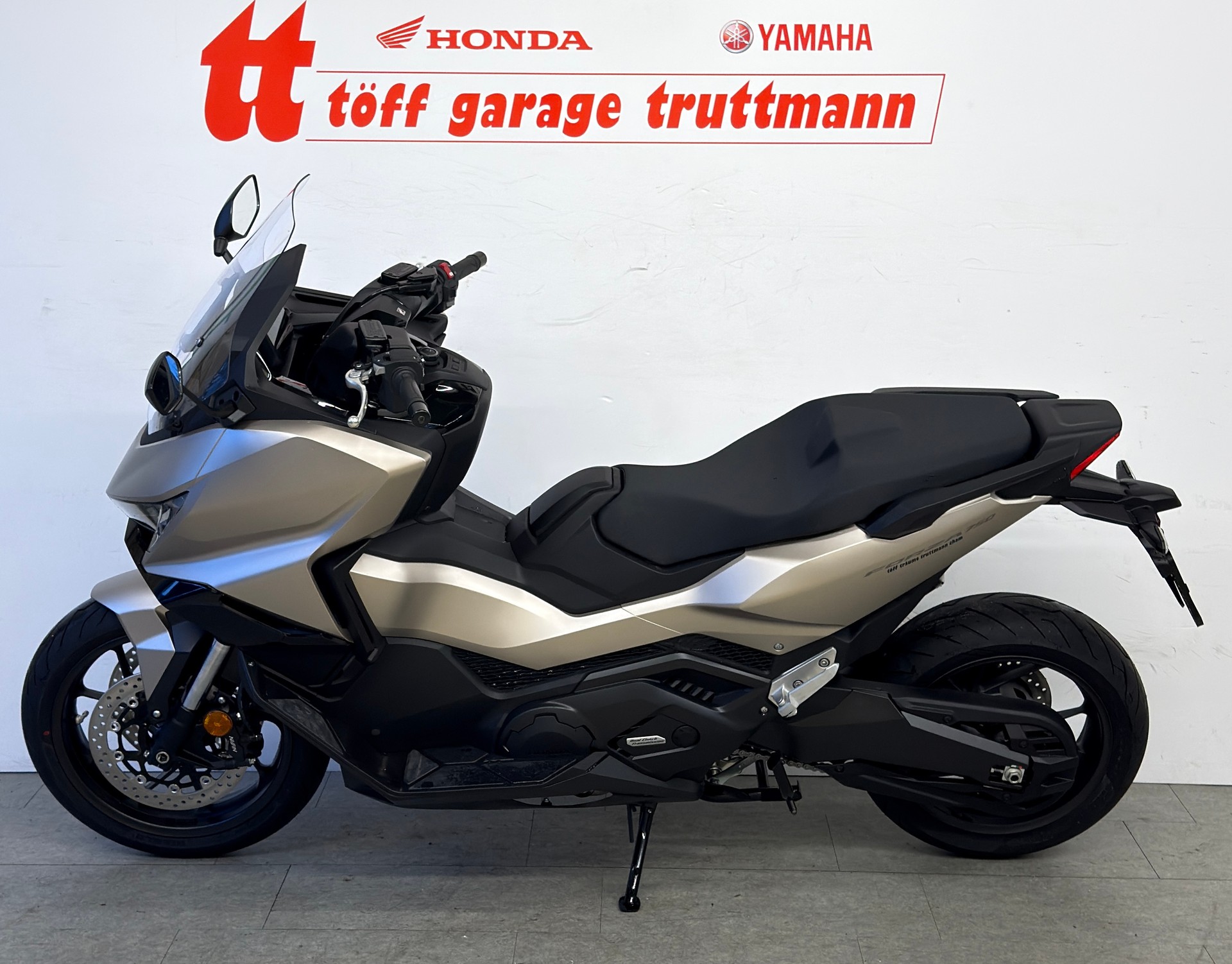 HONDA NSS 750 (35kW)-showroom-element-1