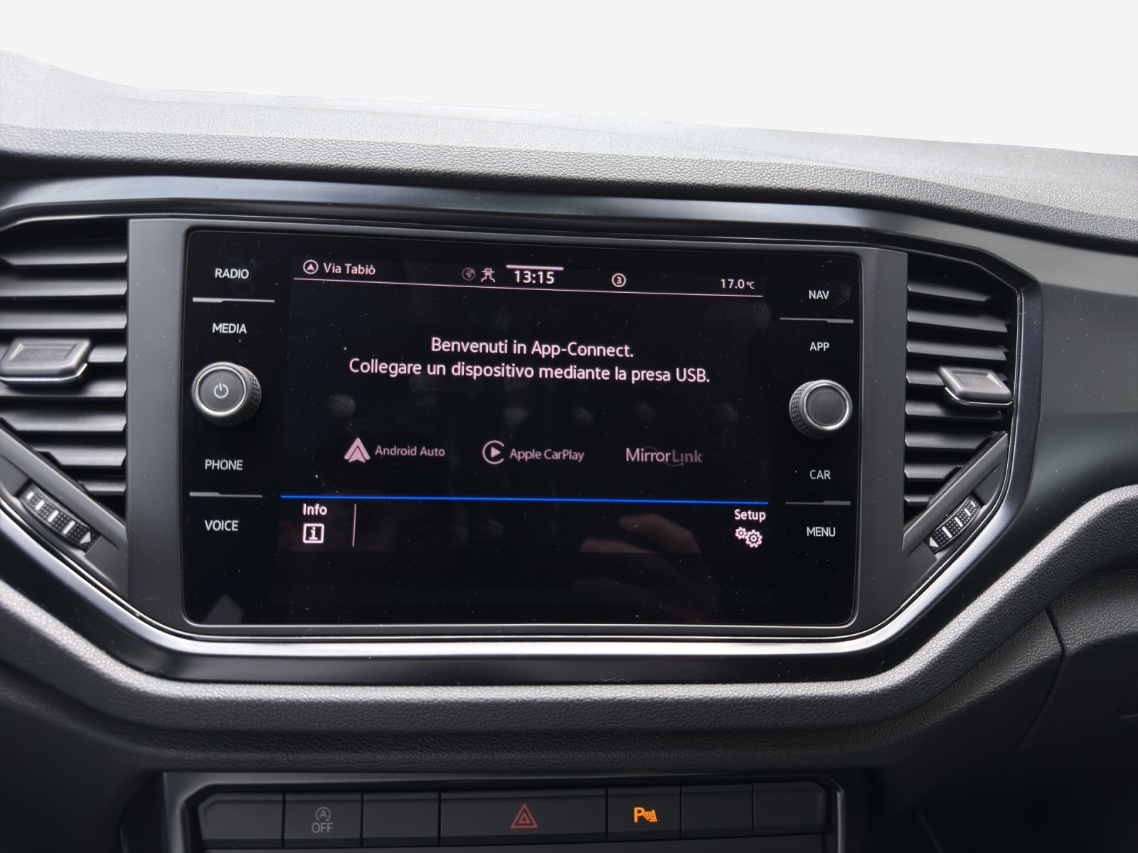 VW T-Roc 1.0 TSI Value-image-14