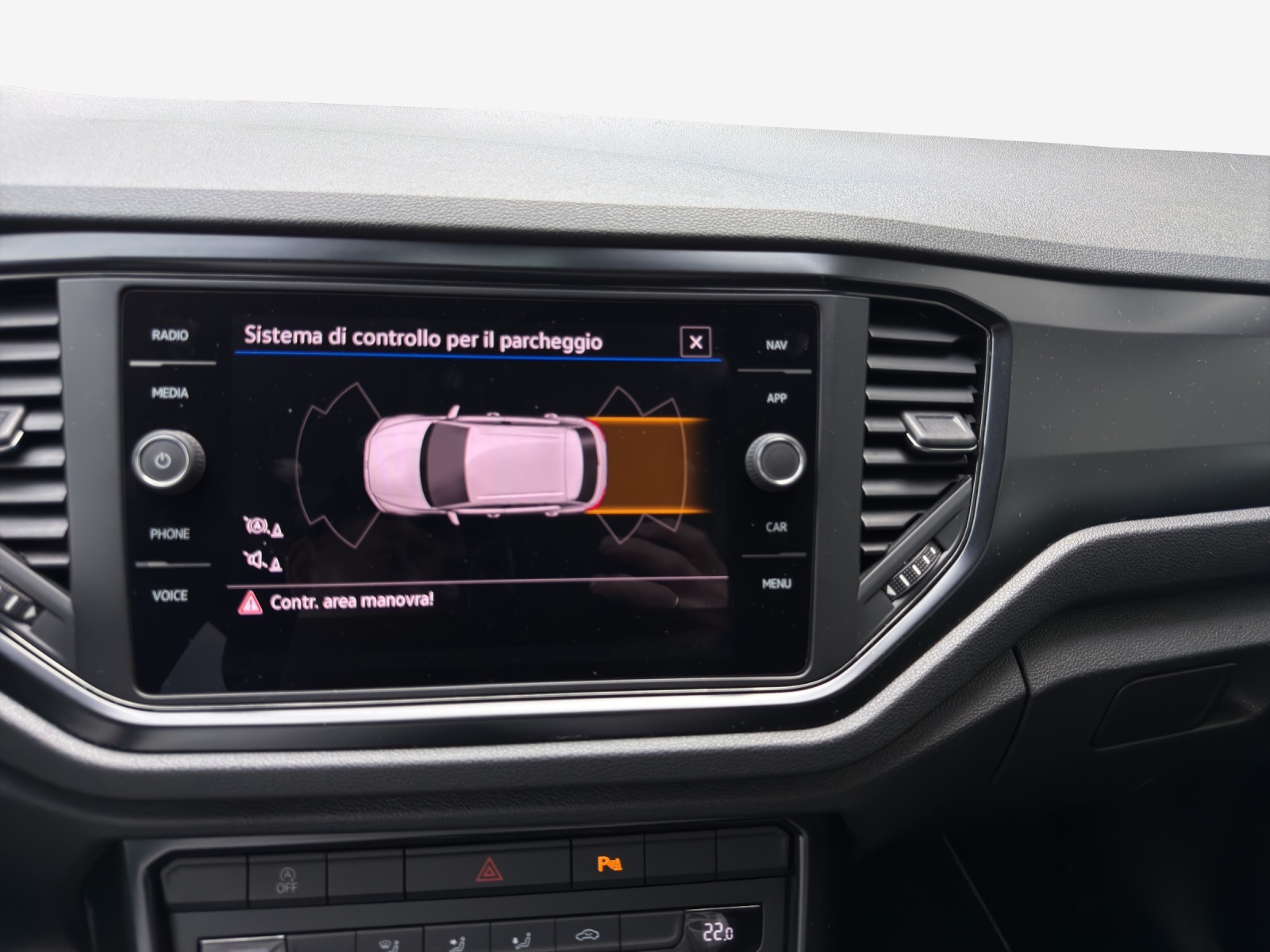 VW T-Roc 1.0 TSI Value-image-13