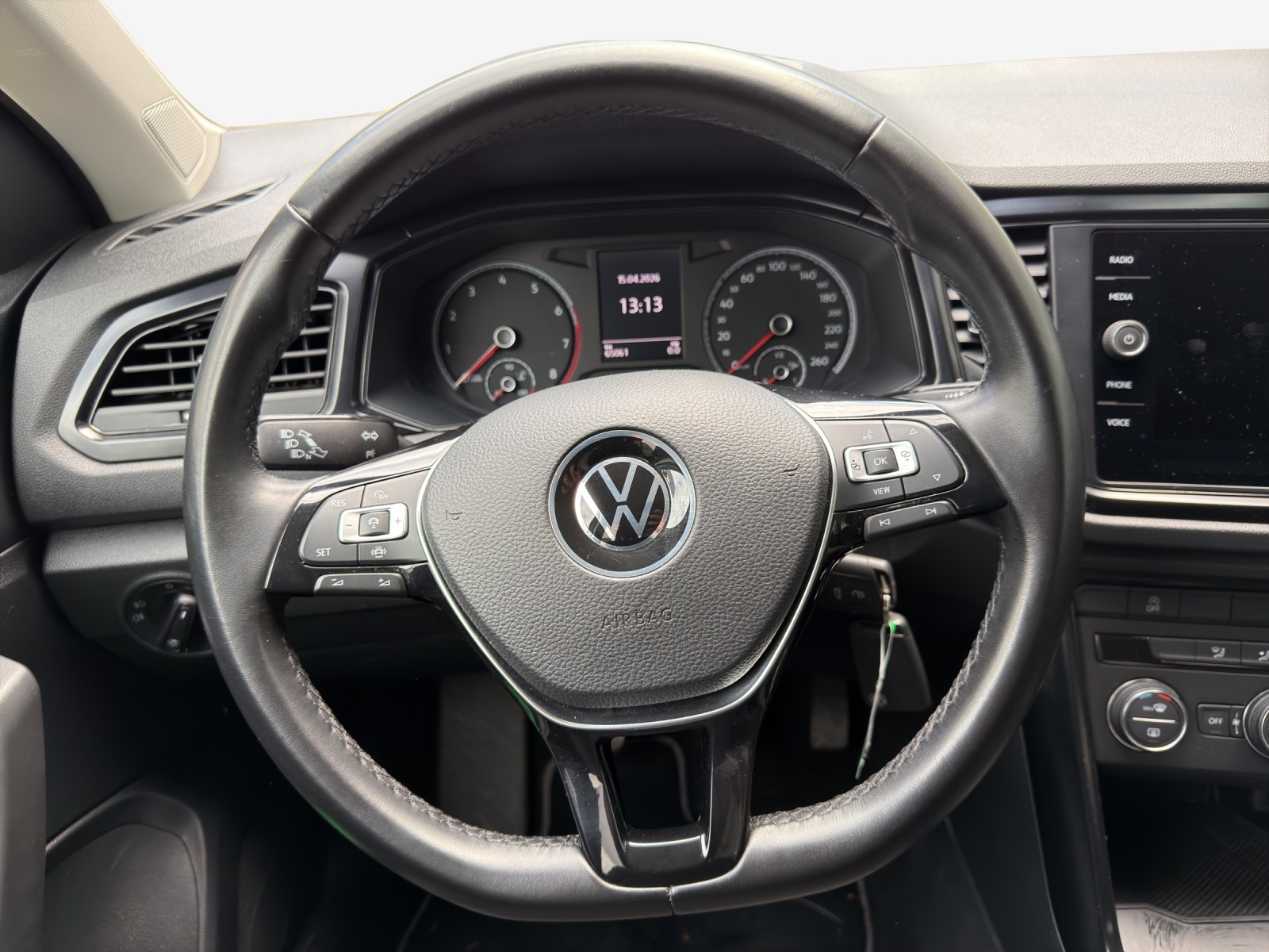 VW T-Roc 1.0 TSI Value-image-9
