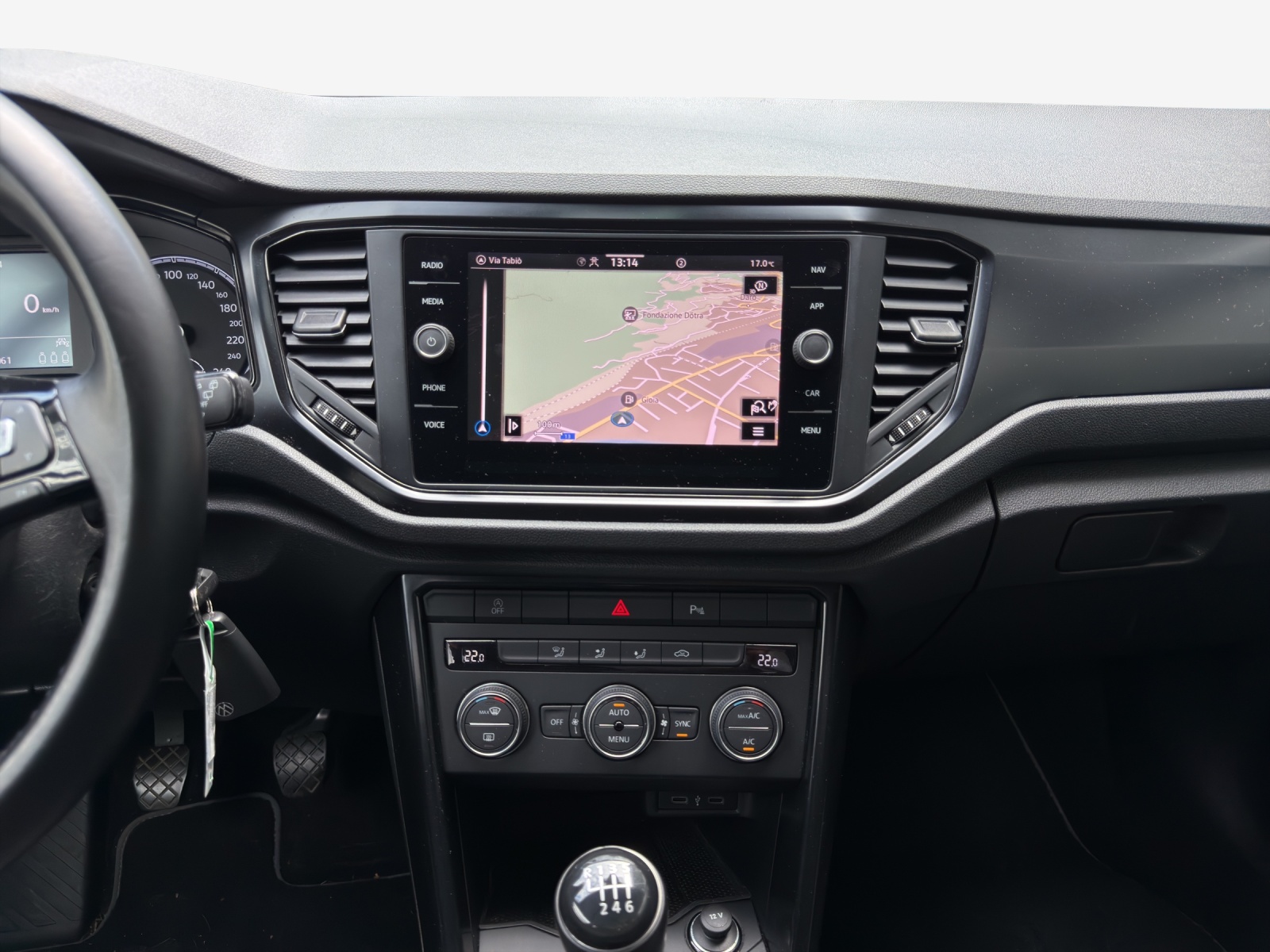 VW T-Roc 1.0 TSI Value-image-10