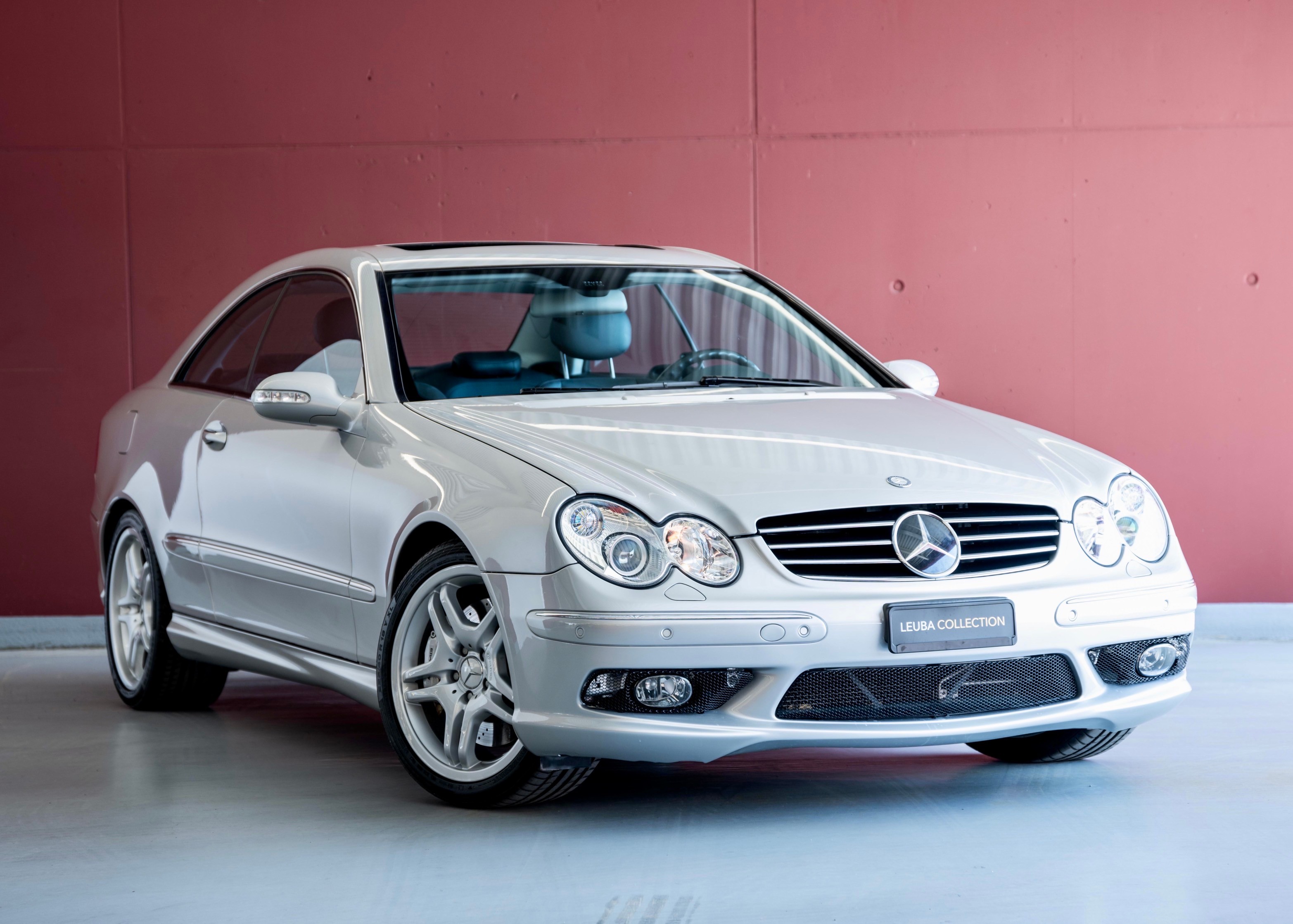 Photo MERCEDES-BENZ CLK-55-AMG CLK 55 AMG Avantgarde (1st hand, 100% original, Designo interior, full Mercedes service history, mint condition)