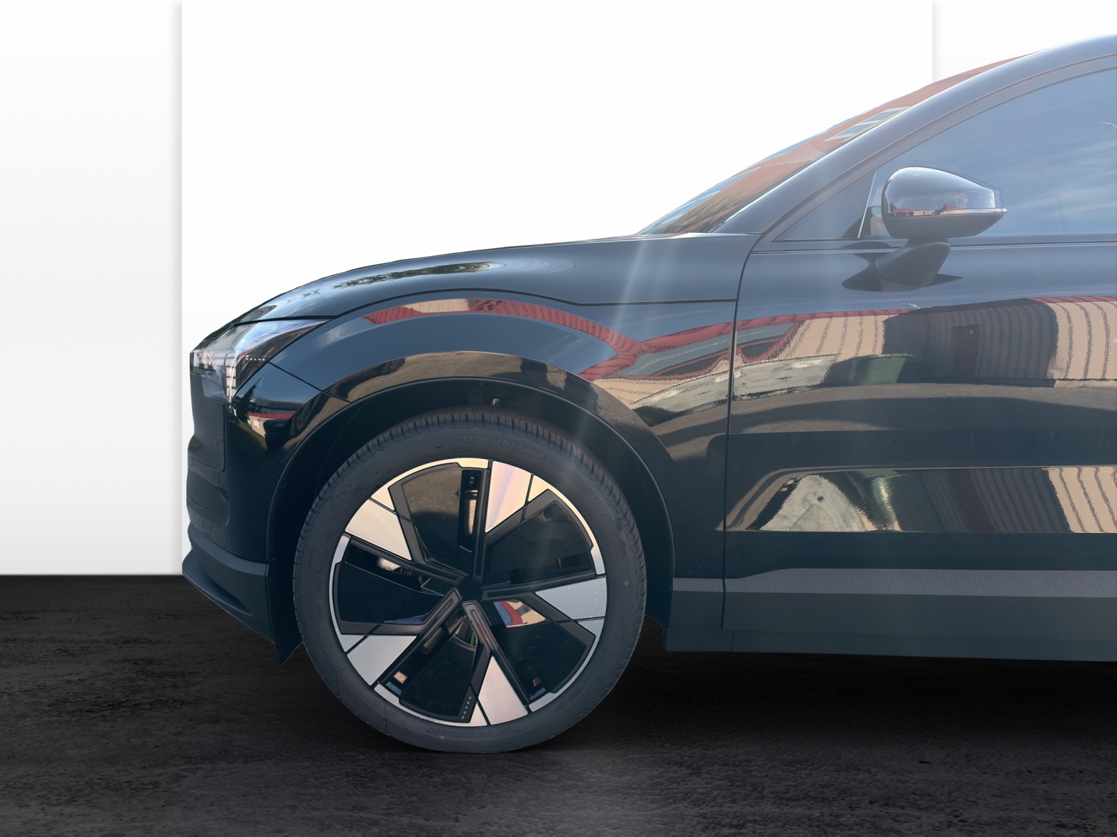 VOLVO EX30 E60 Twin Plus Performance AWD-image-18