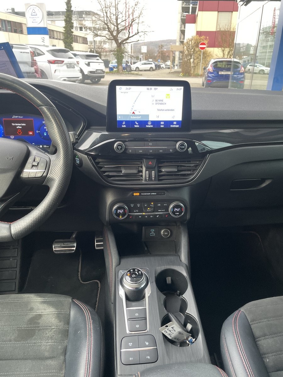 FORD Kuga 2.5 Plug-in Hybrid ST-Line X-image-2