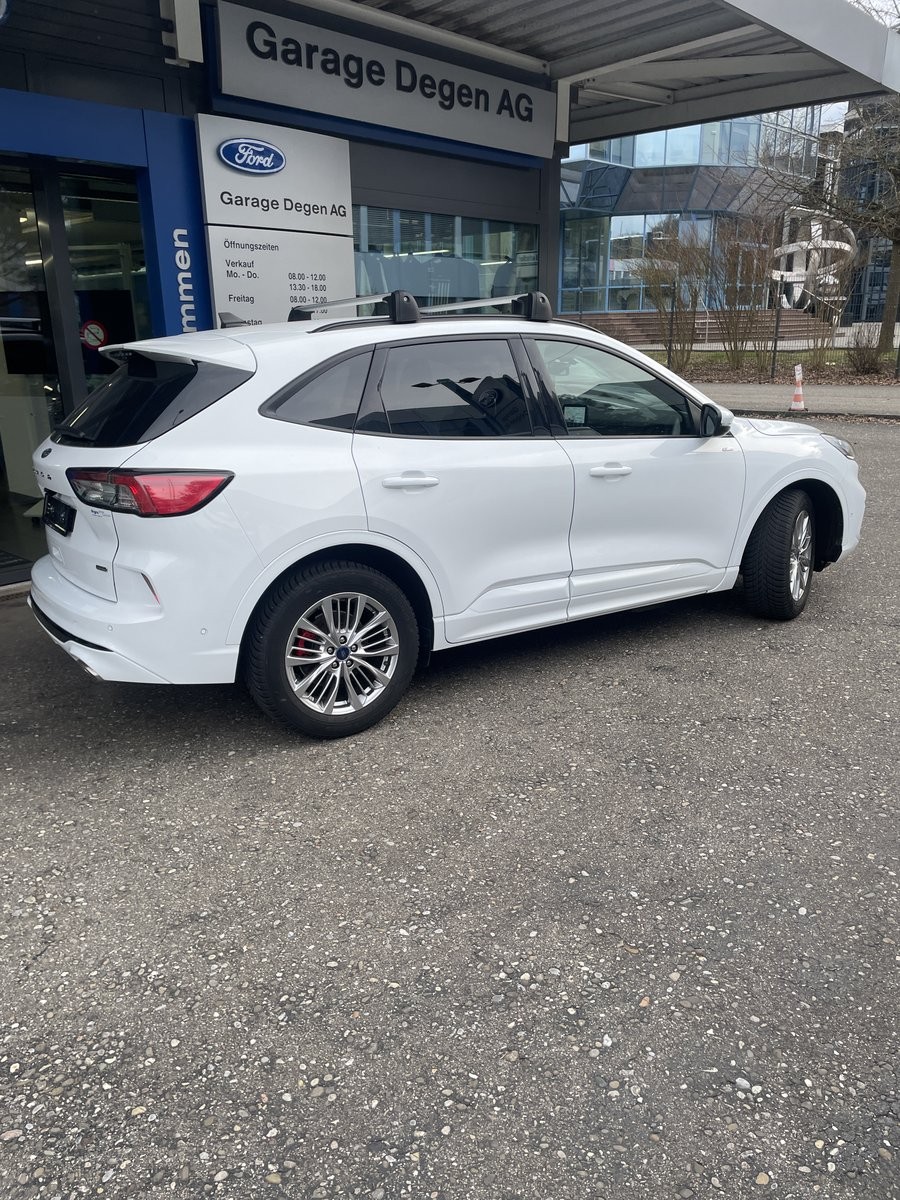 FORD Kuga 2.5 Plug-in Hybrid ST-Line X-image-11