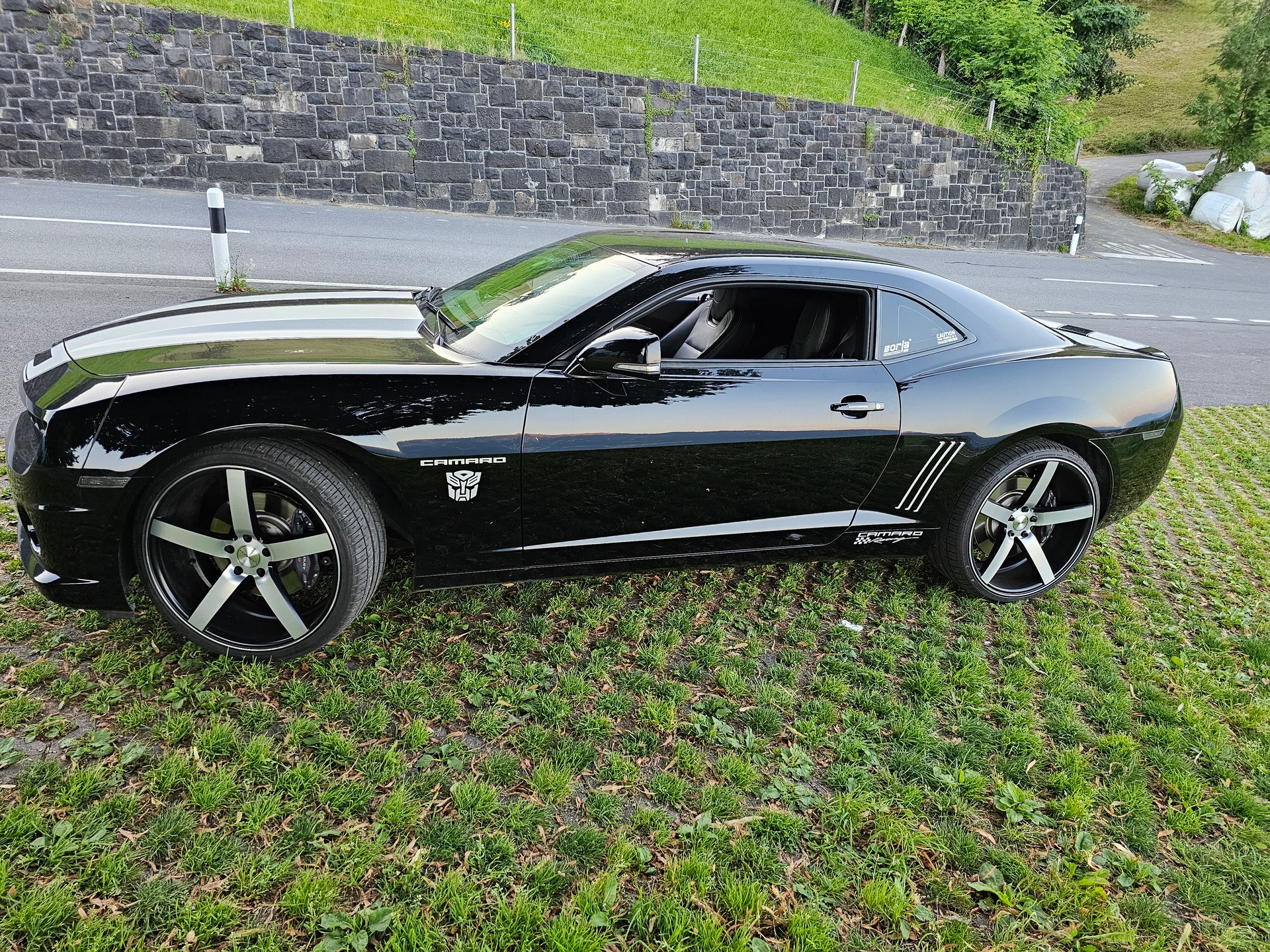 CHEVROLET Camaro 6.2 Coupé SS-image-2