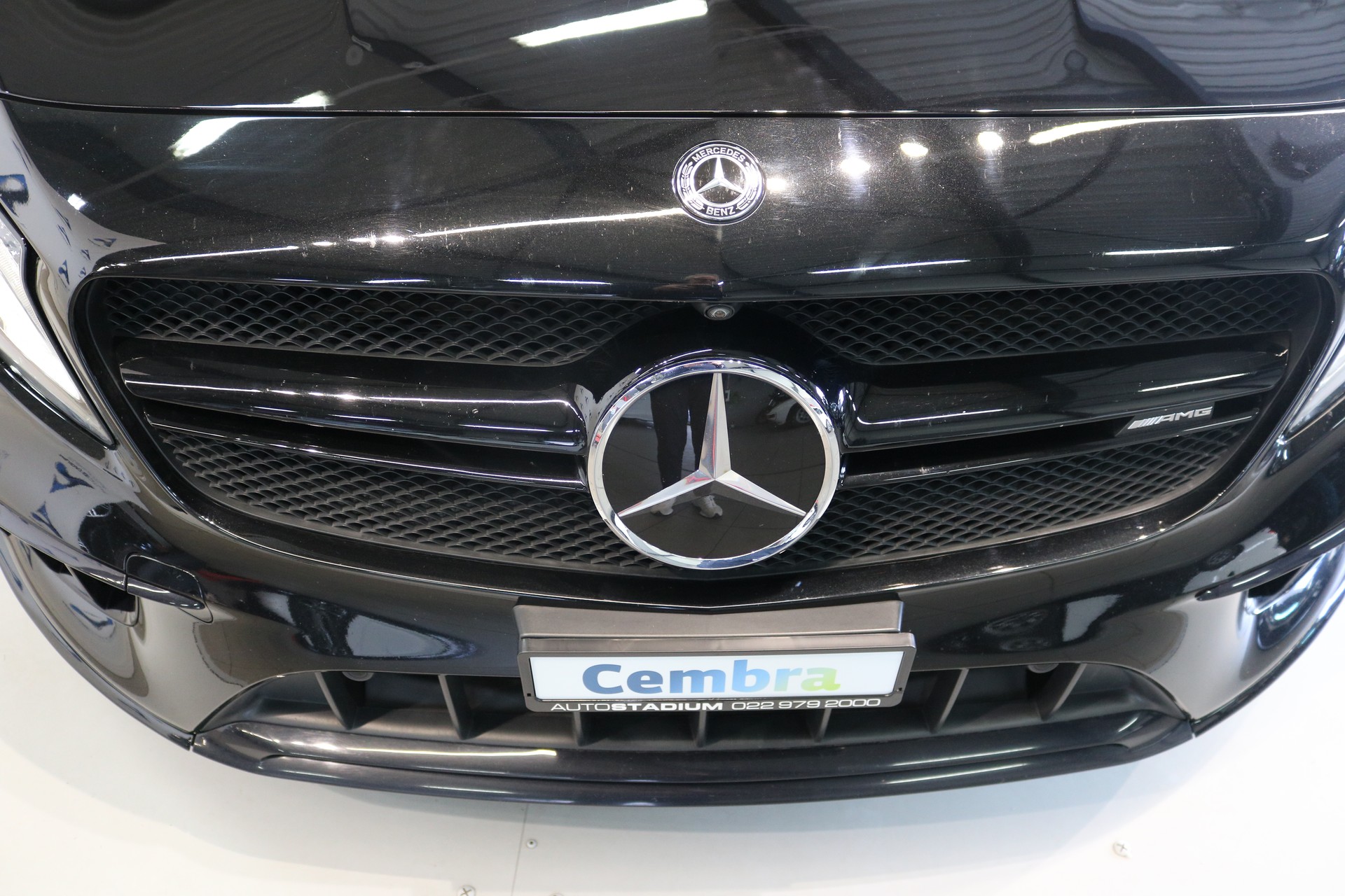 MERCEDES-BENZ GLA 45 AMG Night Edition 4Matic 7G-DCT-image-26