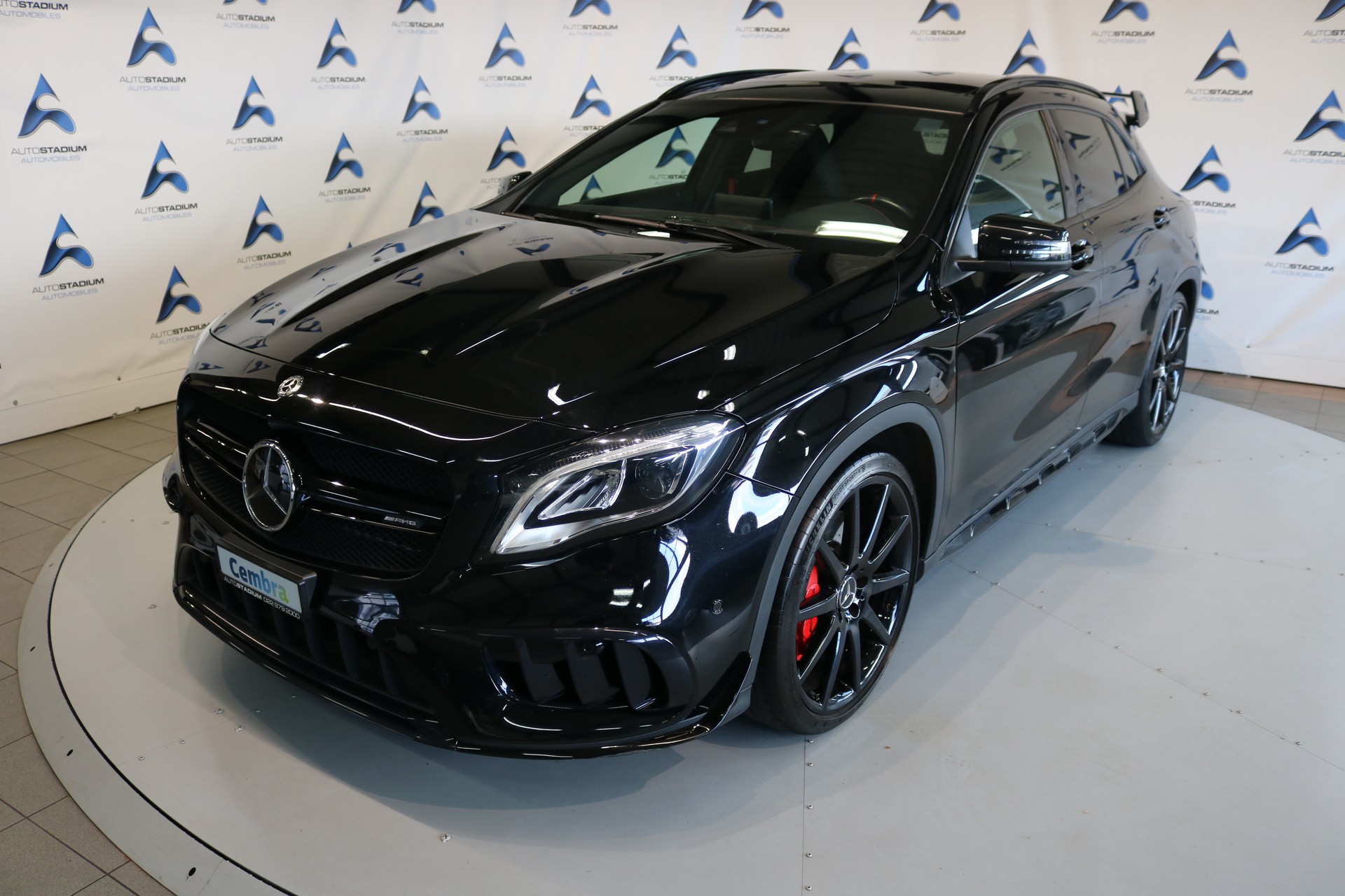 MERCEDES-BENZ GLA 45 AMG Night Edition 4Matic 7G-DCT-image-9