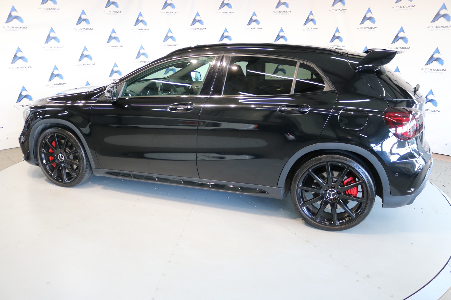 MERCEDES-BENZ GLA 45 AMG Night Edition 4Matic 7G-DCT-image-13