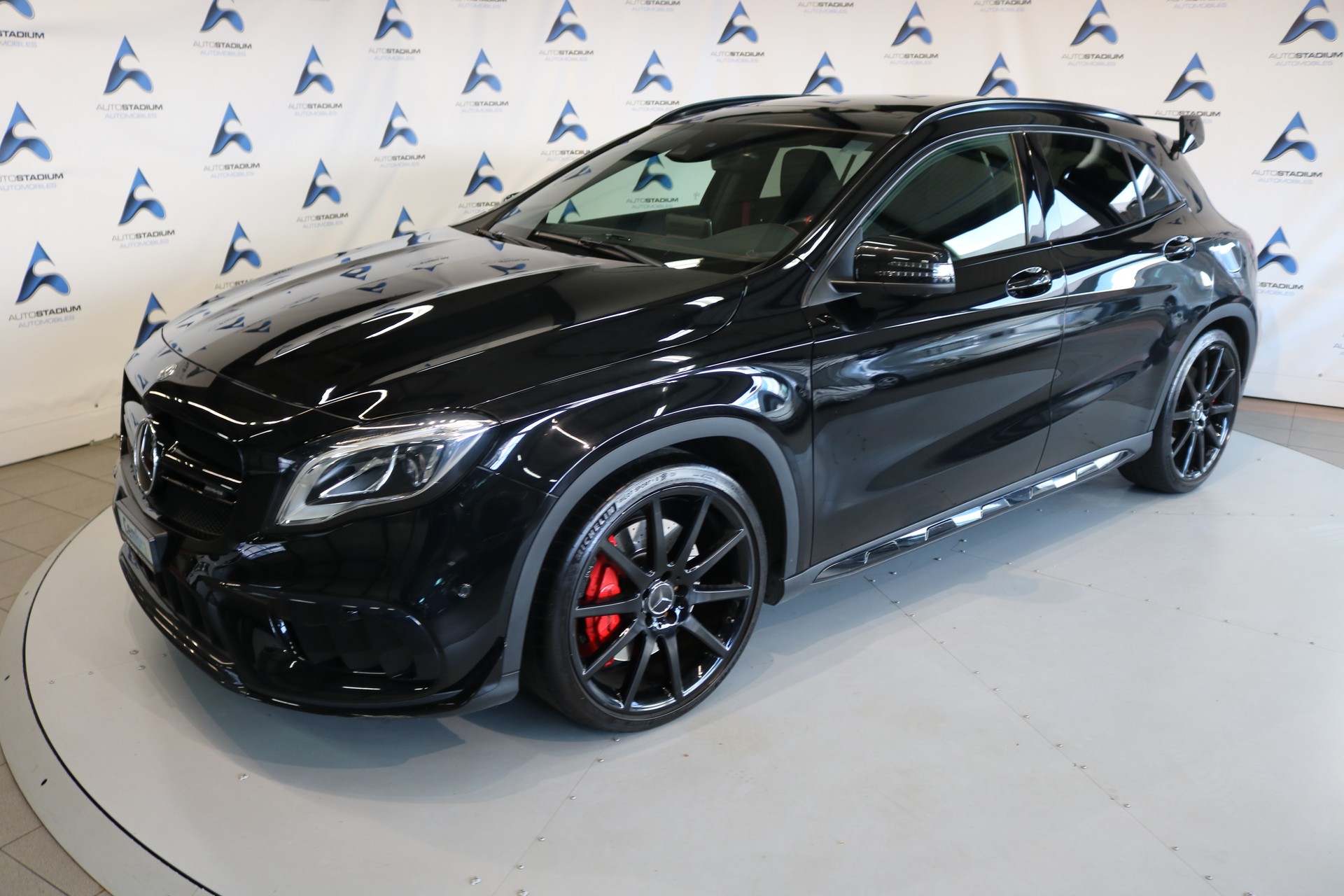 MERCEDES-BENZ GLA 45 AMG Night Edition 4Matic 7G-DCT-image-10