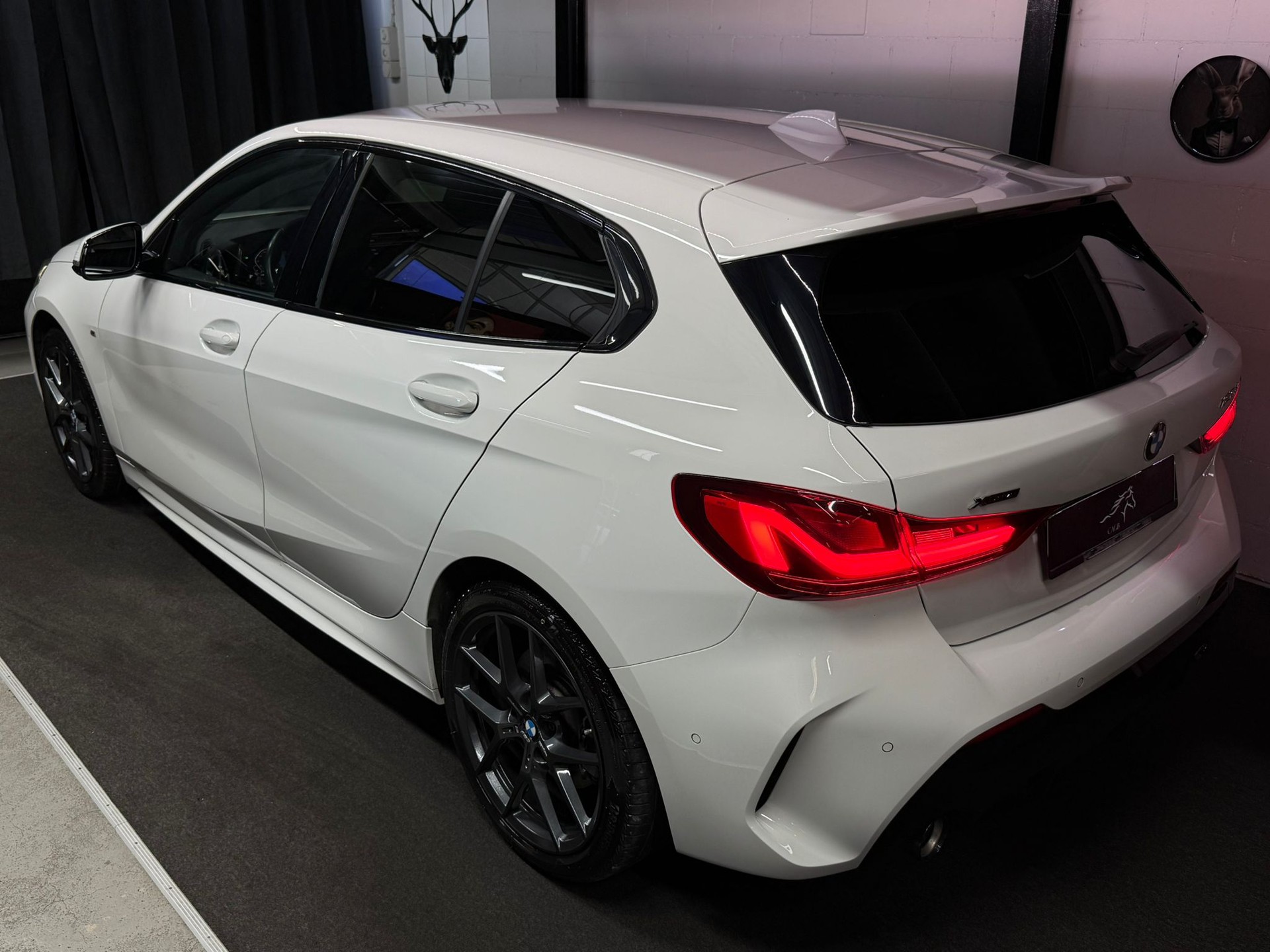 BMW 120d xDrive Steptronic M Sport-image-3