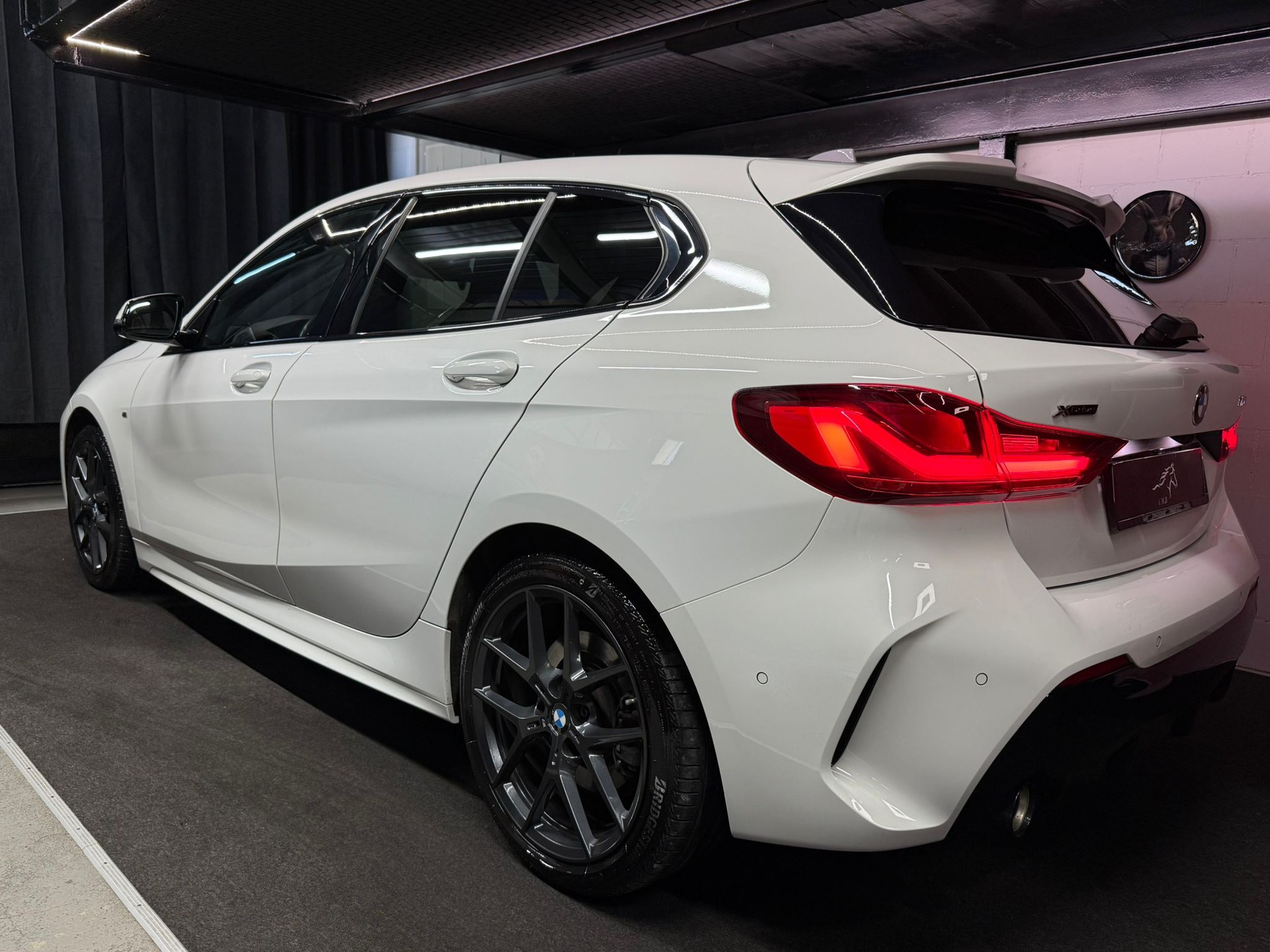 BMW 120d xDrive Steptronic M Sport-image-4