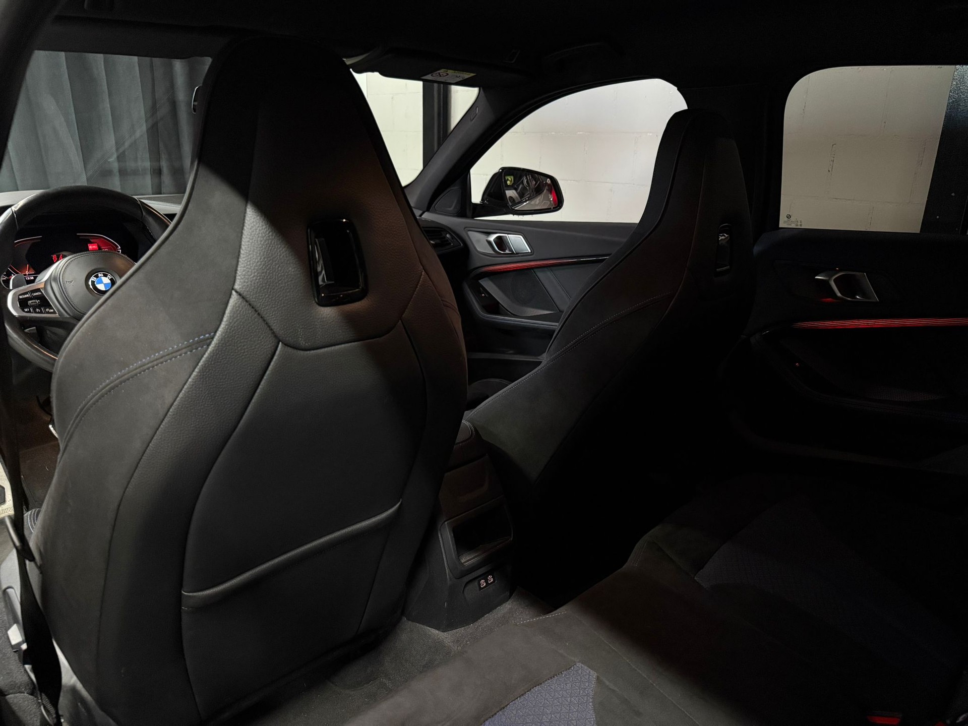 BMW 120d xDrive Steptronic M Sport-image-14