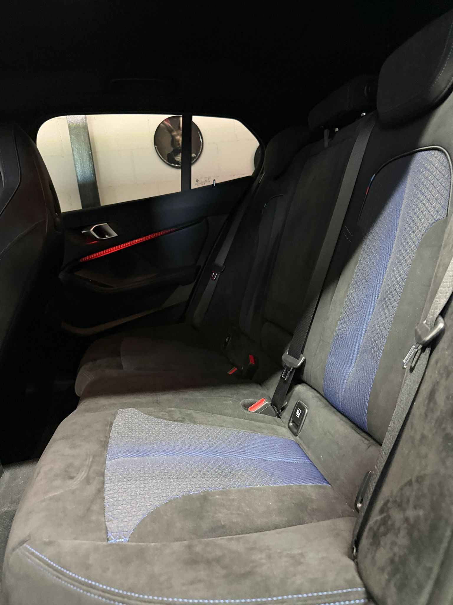 BMW 120d xDrive Steptronic M Sport-image-13