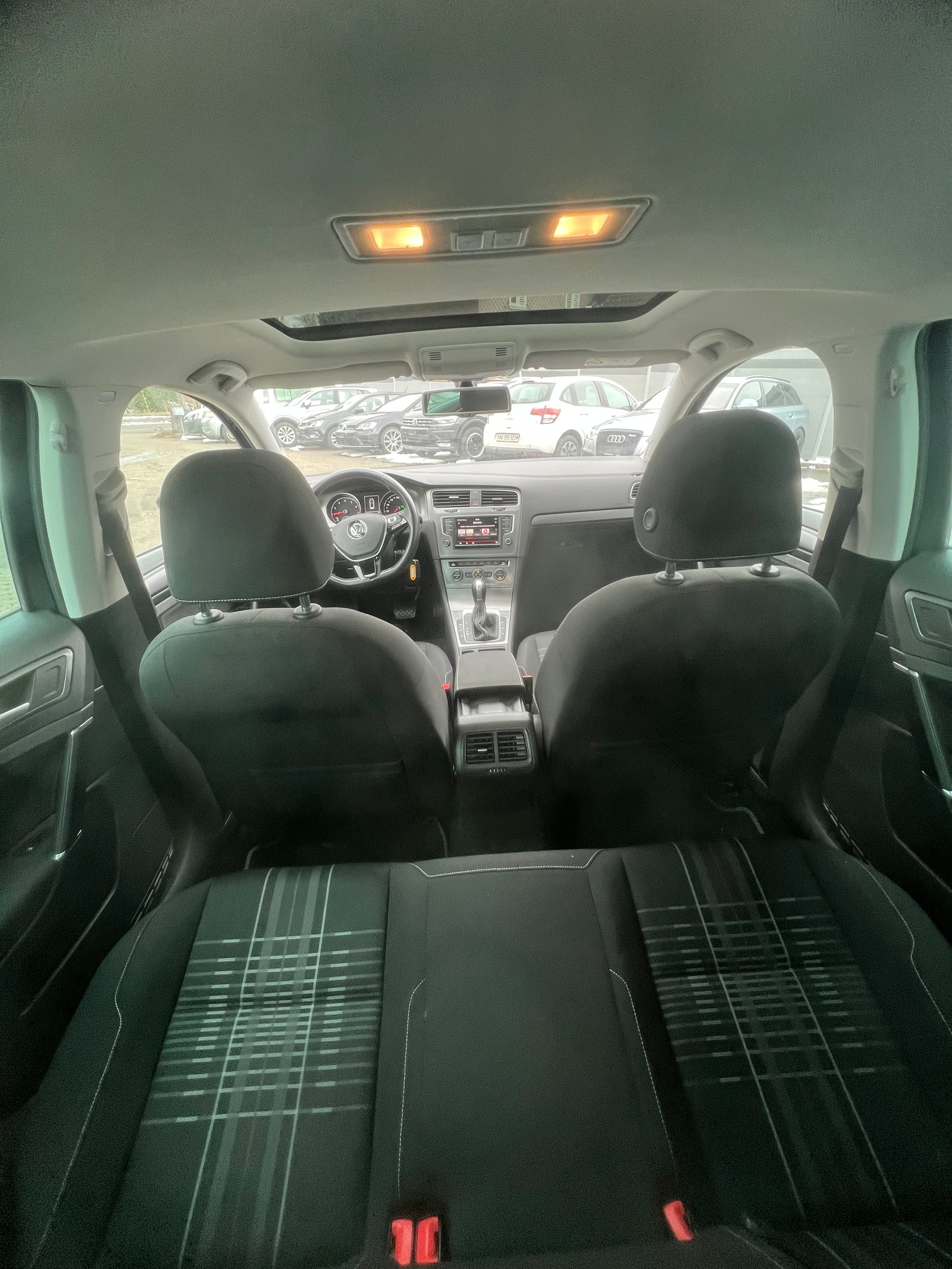 VW Golf 1.2 TSI Comfortline DSG-image-6
