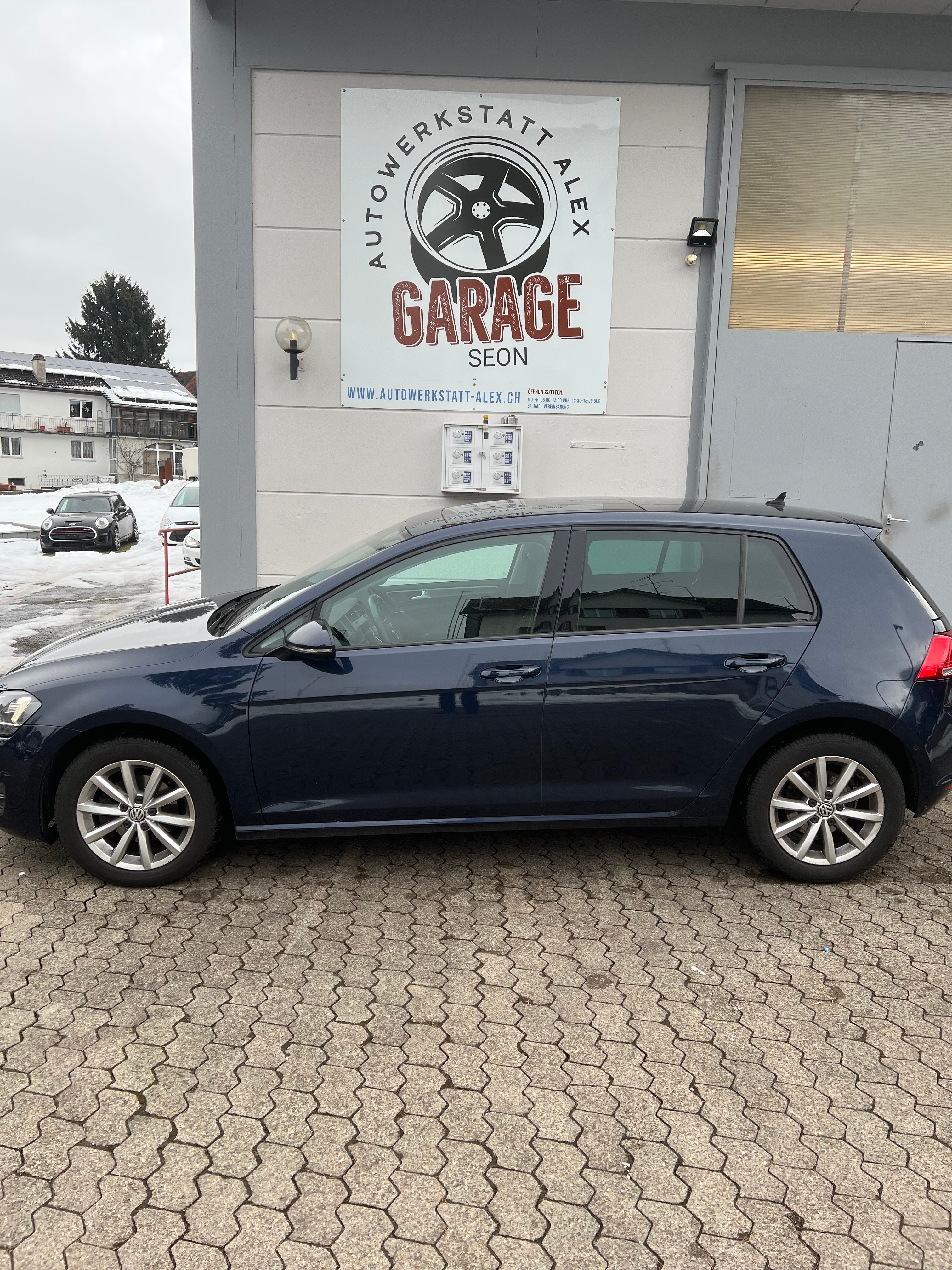 Car photo