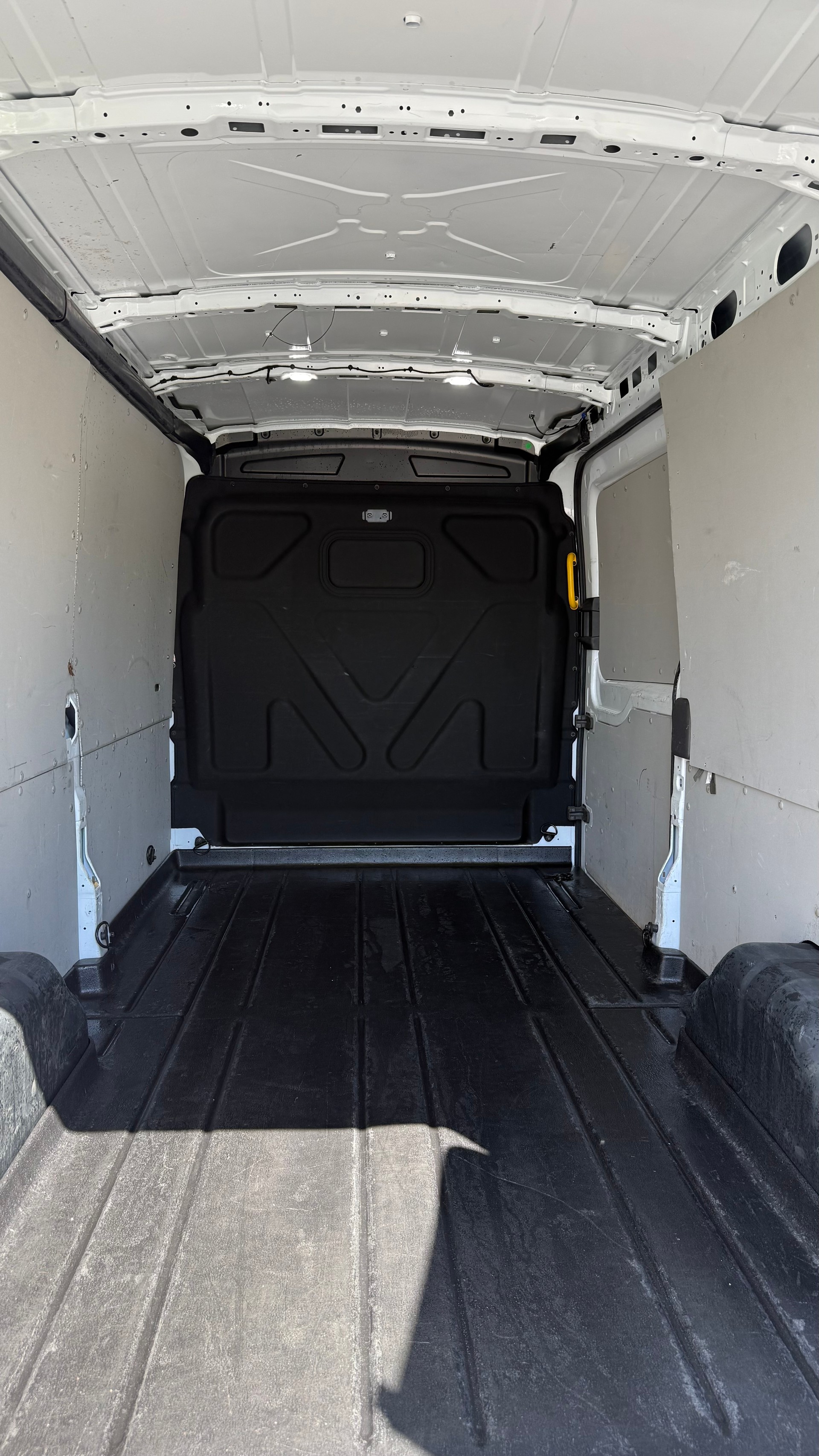 FORD Transit-image-9