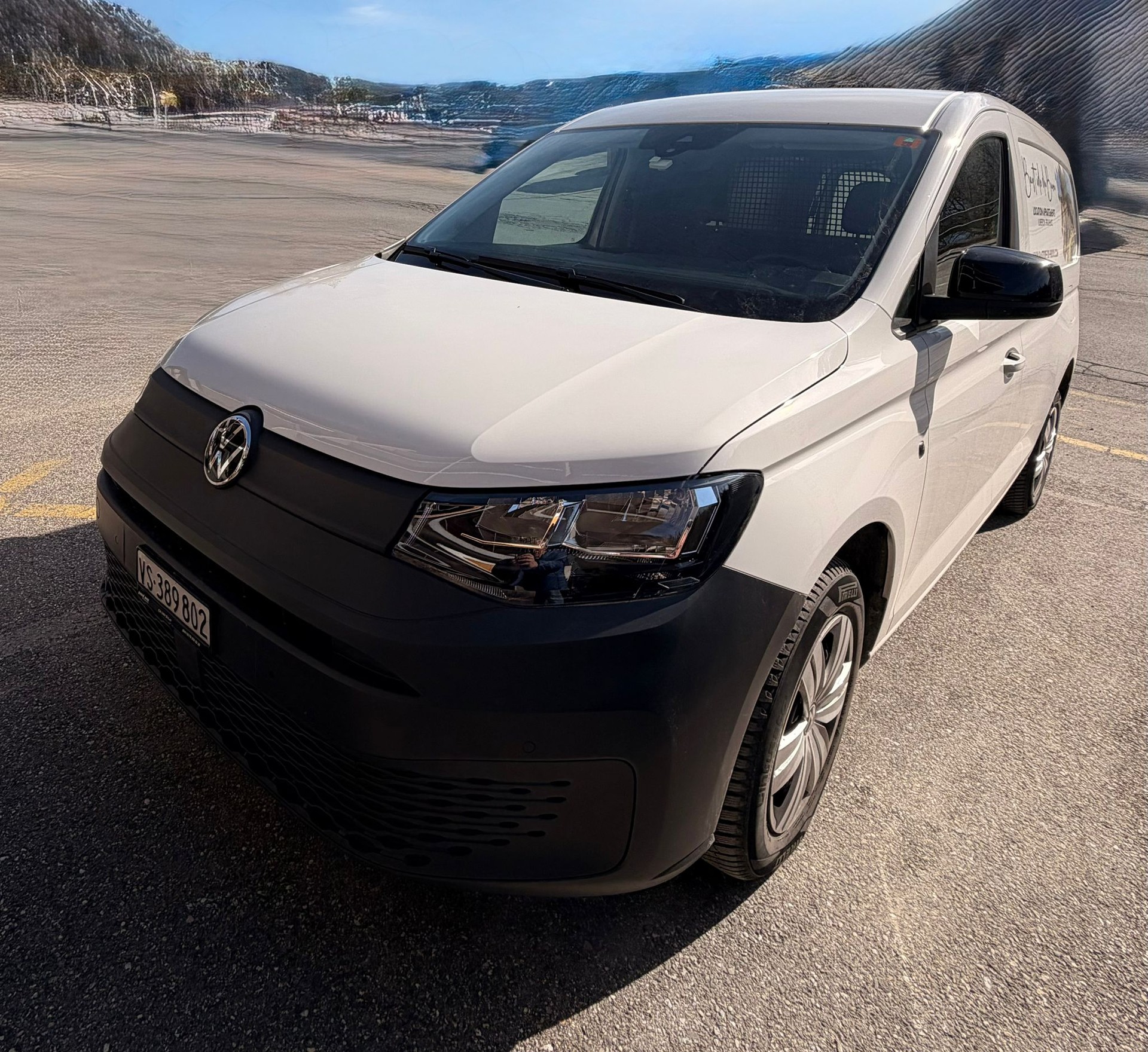 VW Caddy Cargo 1.5TSI Entry Maxi DSG-image-3