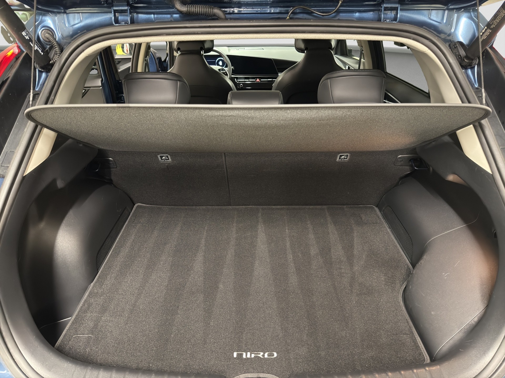 KIA Niro 1.6 GDi Plug-in Hybrid Style-image-15