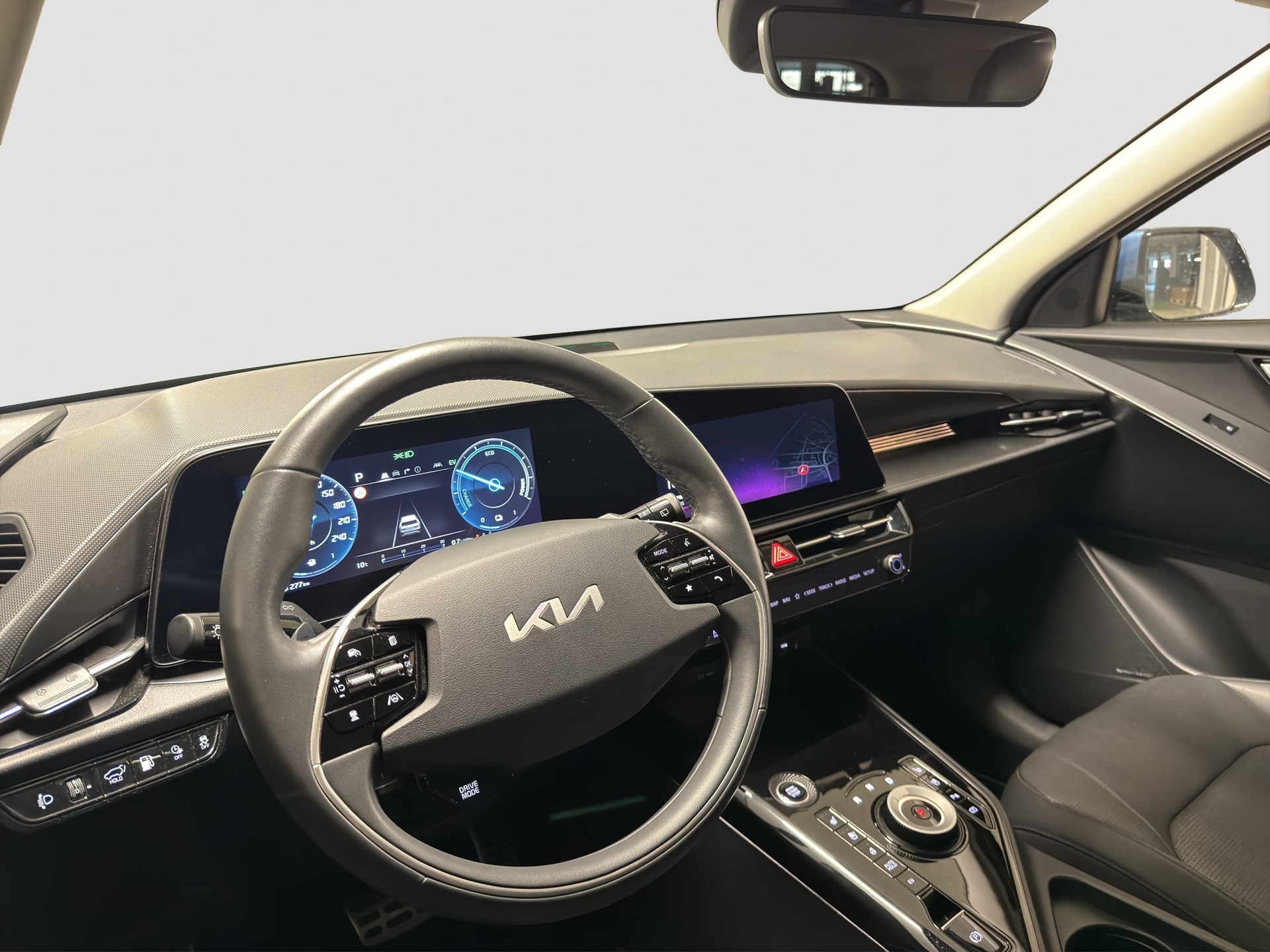 KIA Niro 1.6 GDi Plug-in Hybrid Style-image-12